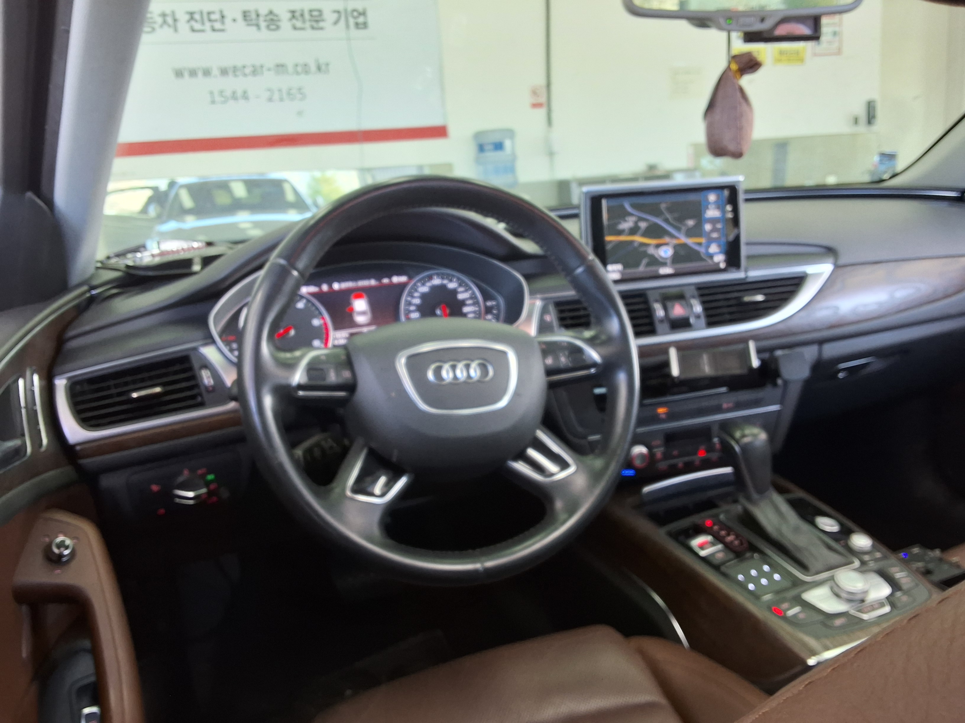 아우디 A6 - 10