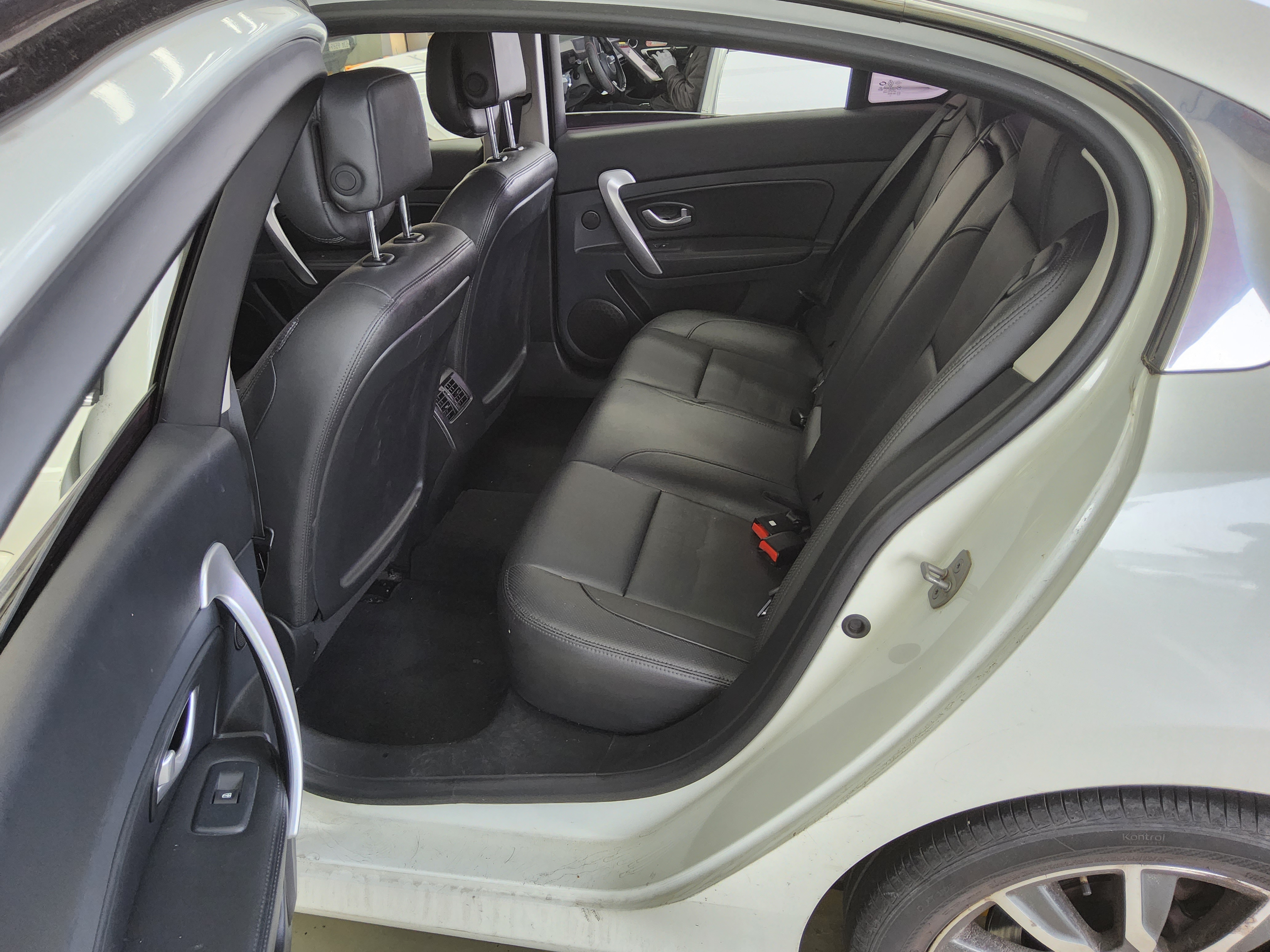 Renault Samsung SM5 - 11