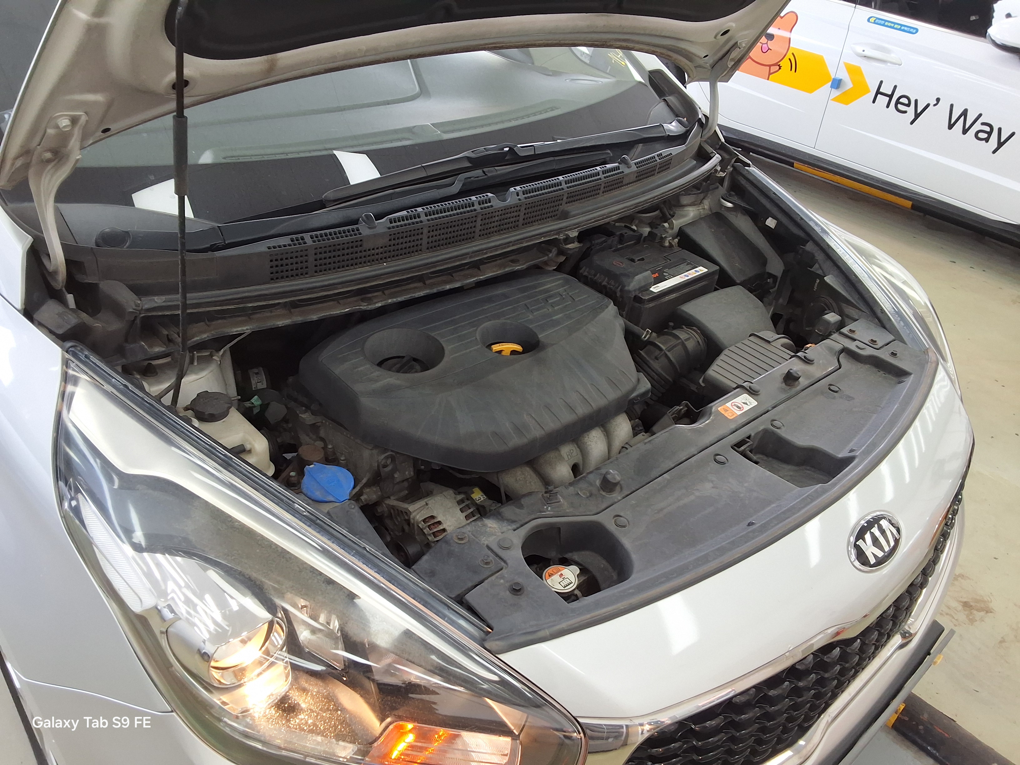 Kia Carens - 19