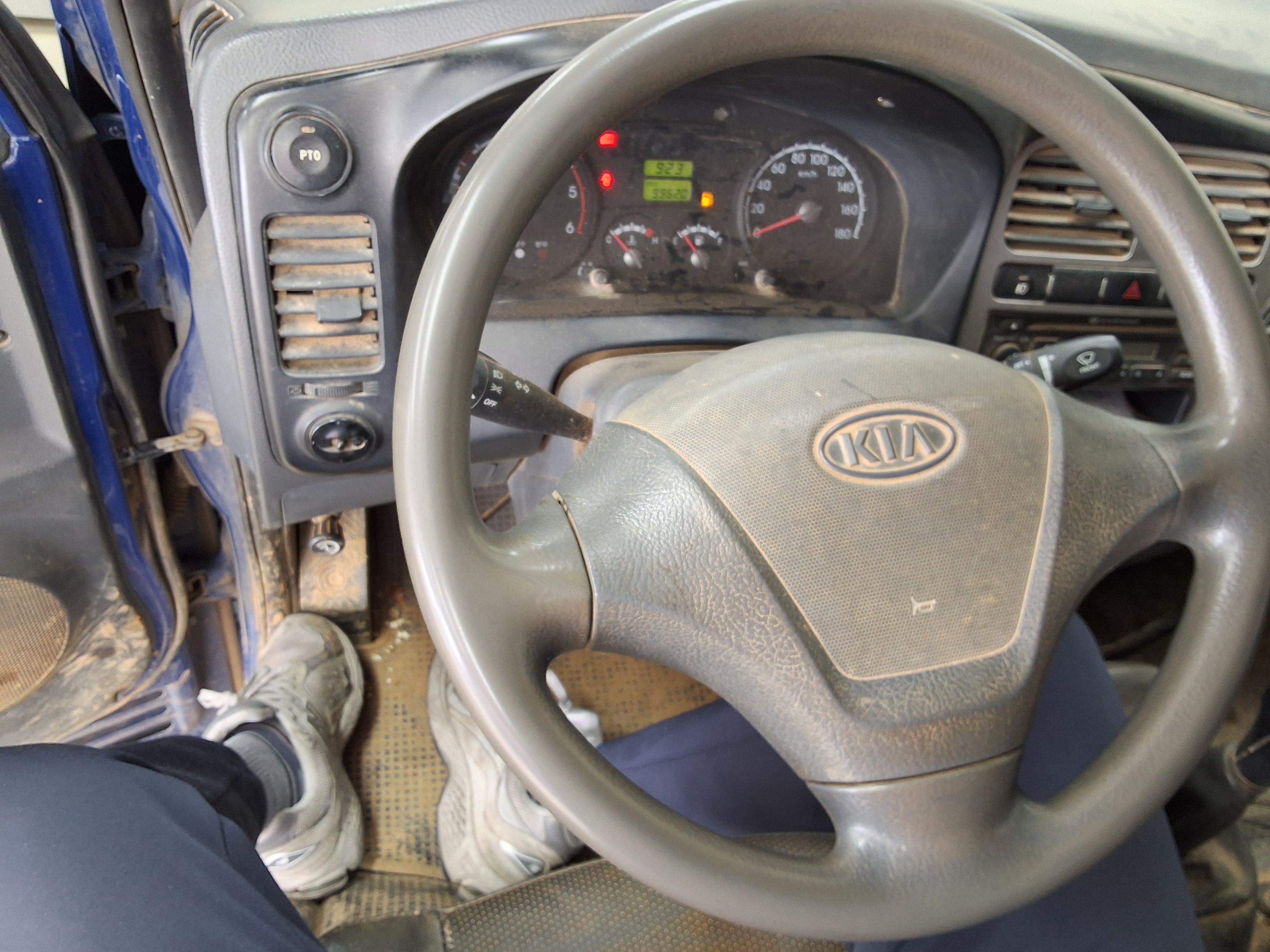 Kia Bongo 2012 - Image 12