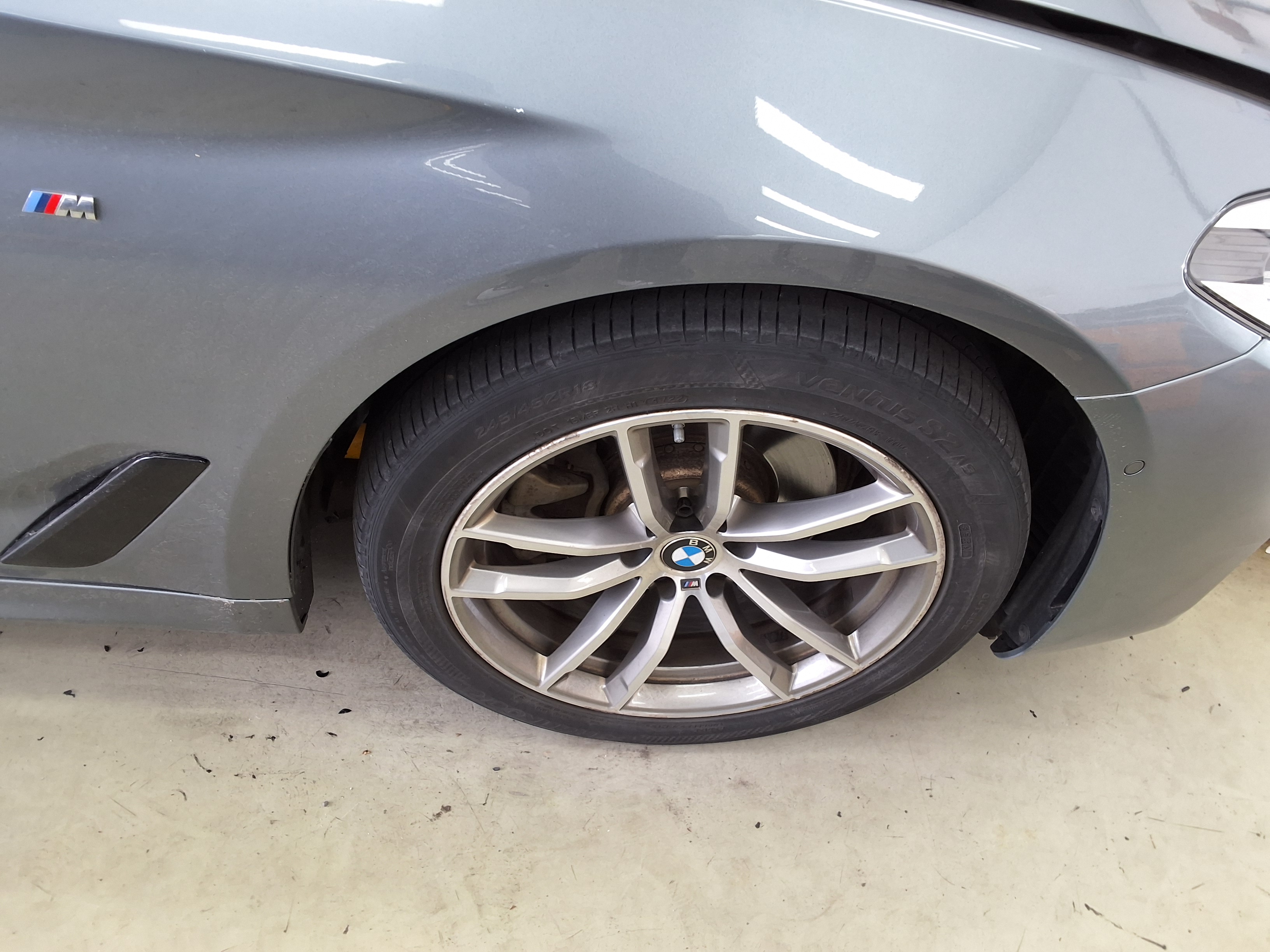 BMW 5 시리즈 - 19