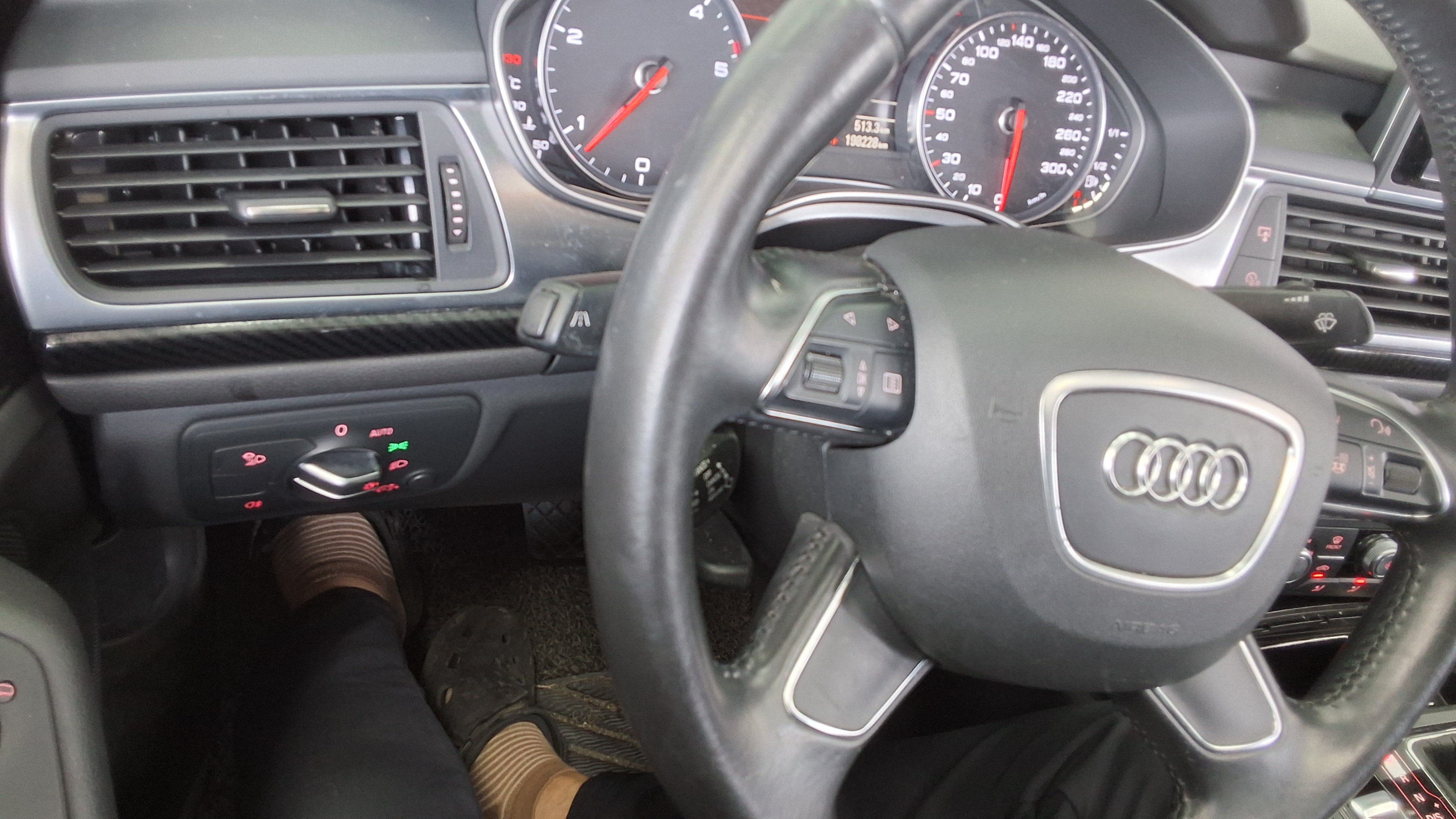 Audi A6 - 16