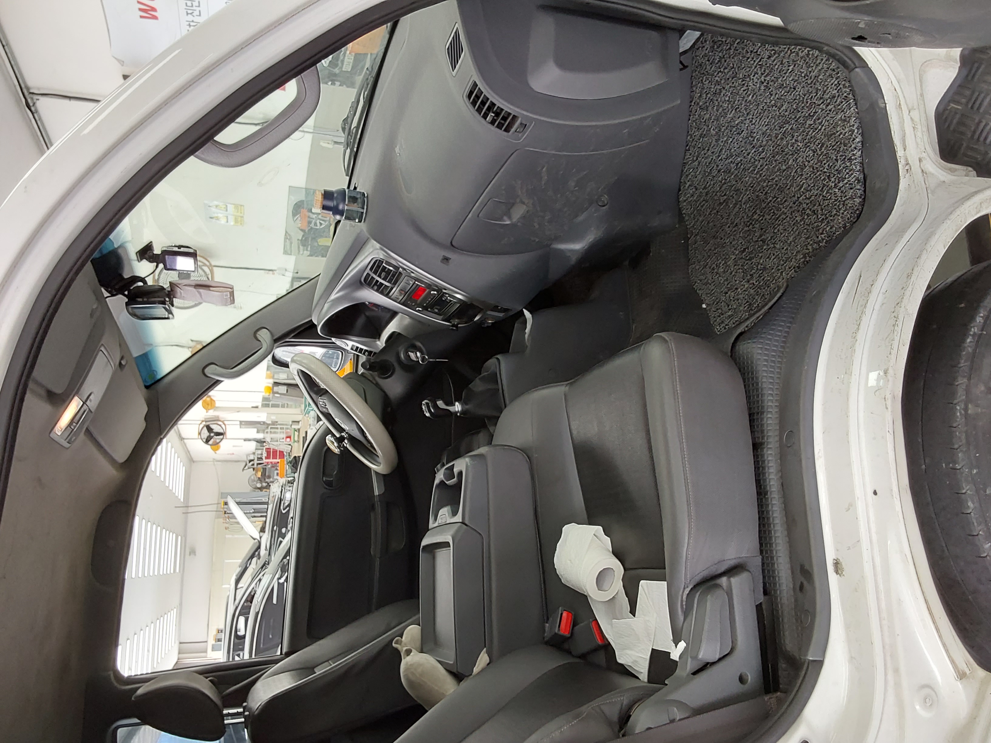 Chrysler Cargo 2020 - Image 11