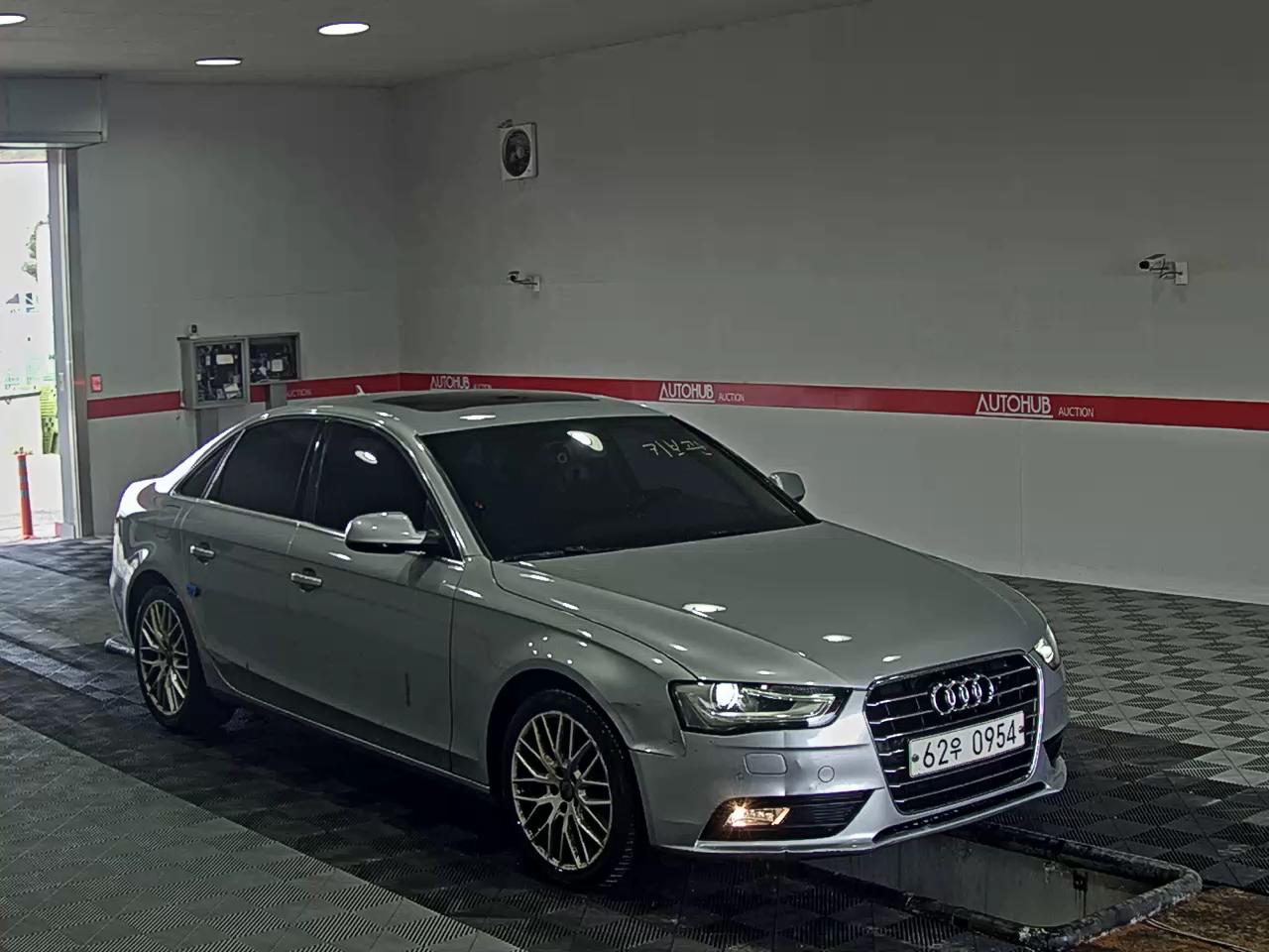 Audi A4 2016 - Image 2