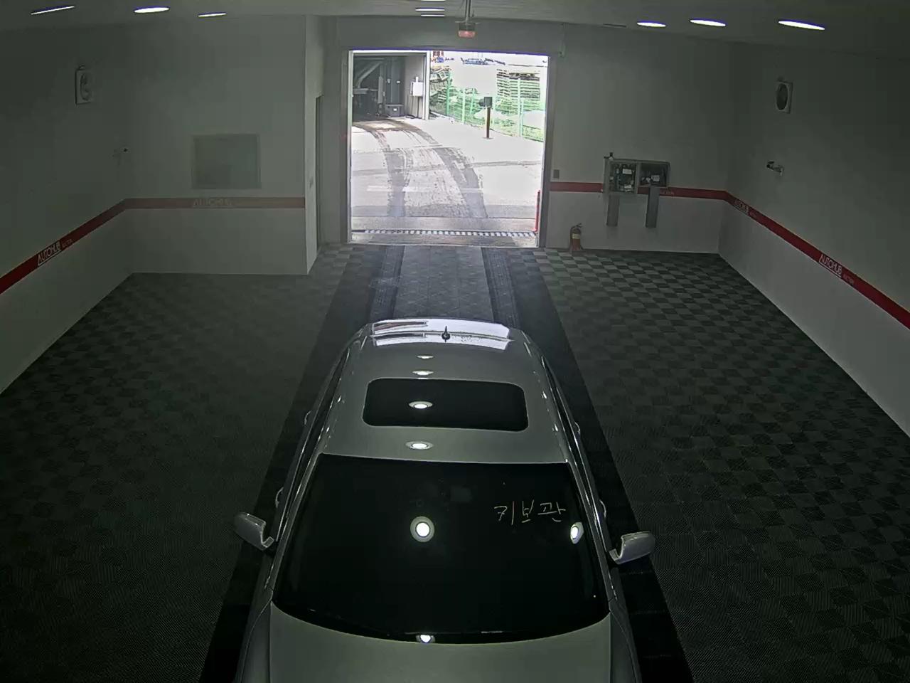 Audi A4 2016 - Image 6