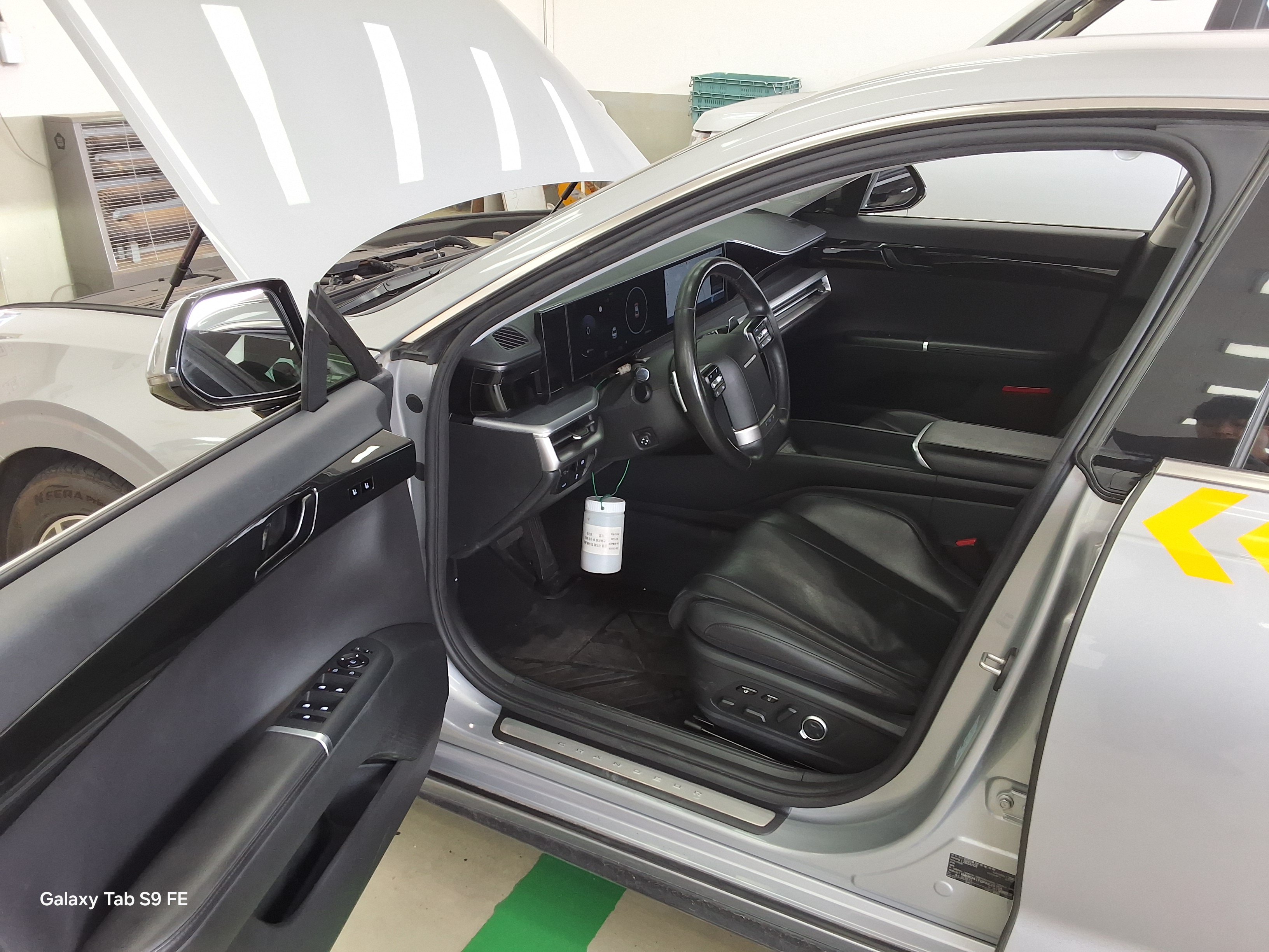 Hyundai Grandeur 2023 - Image 9