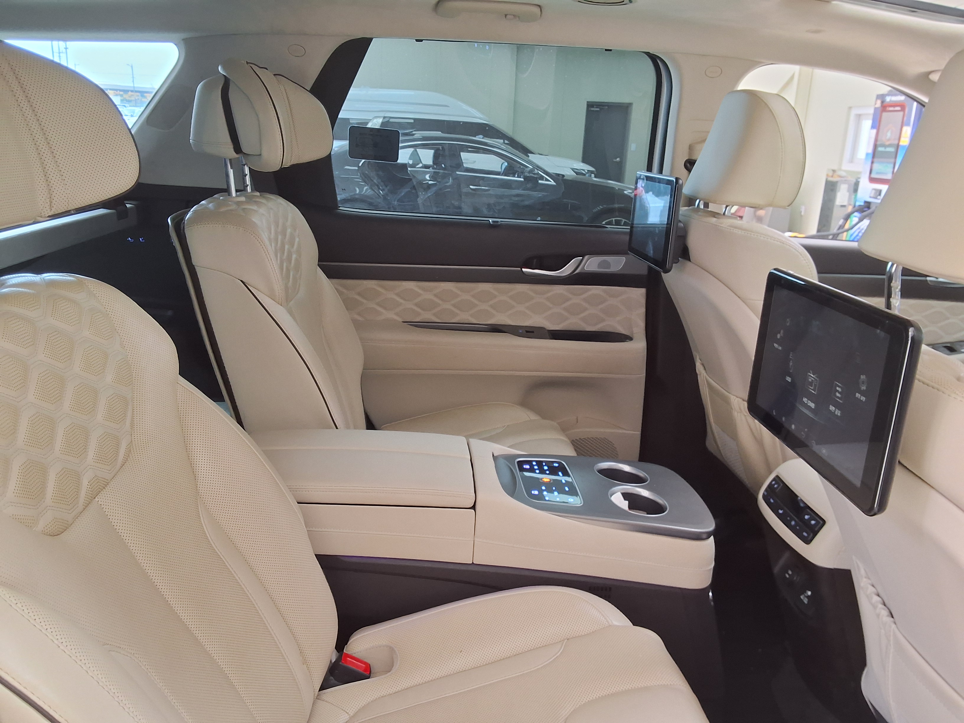 Hyundai Palisade 2022 - Image 12