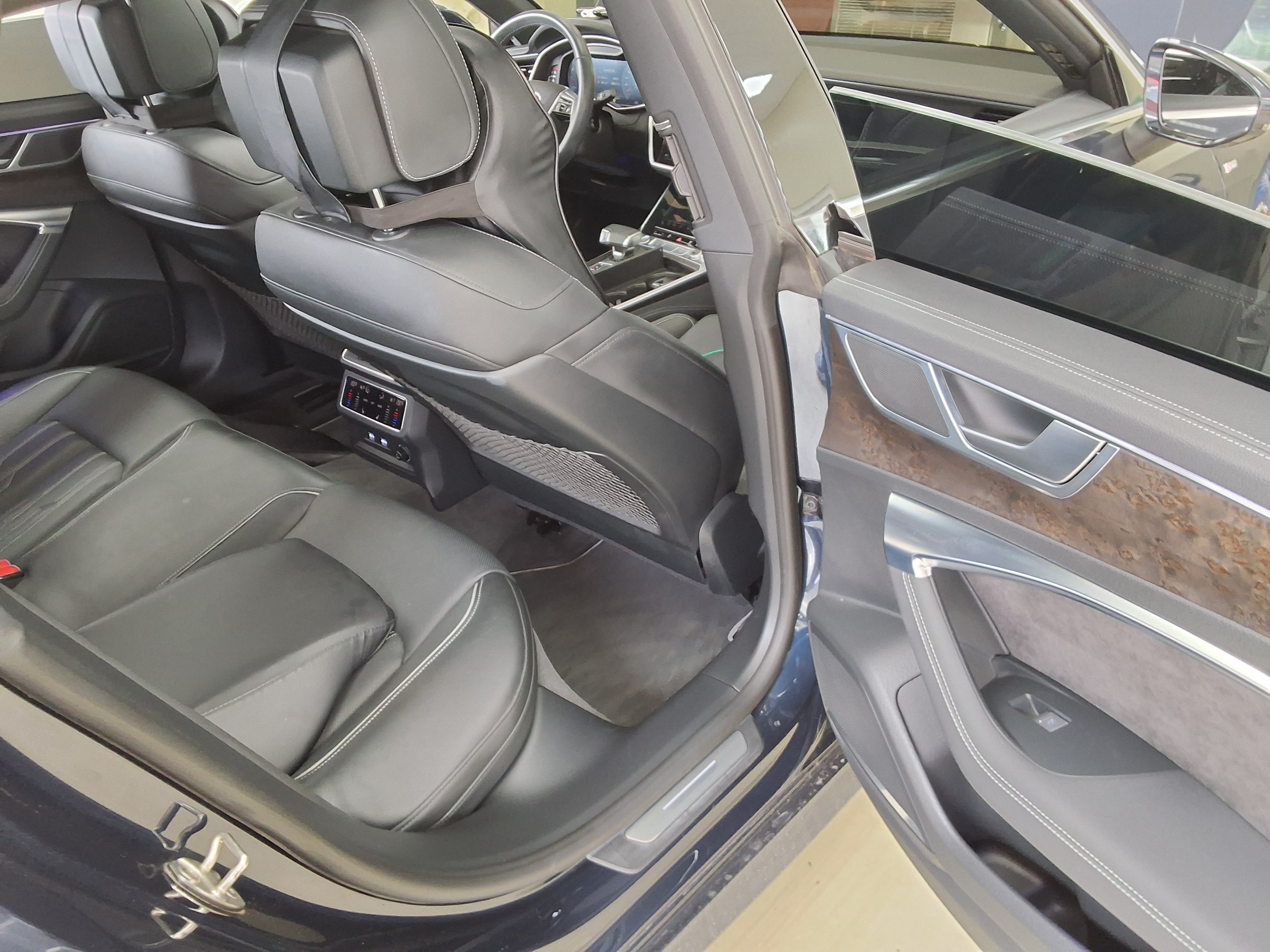 Audi A7 2020 - Image 12