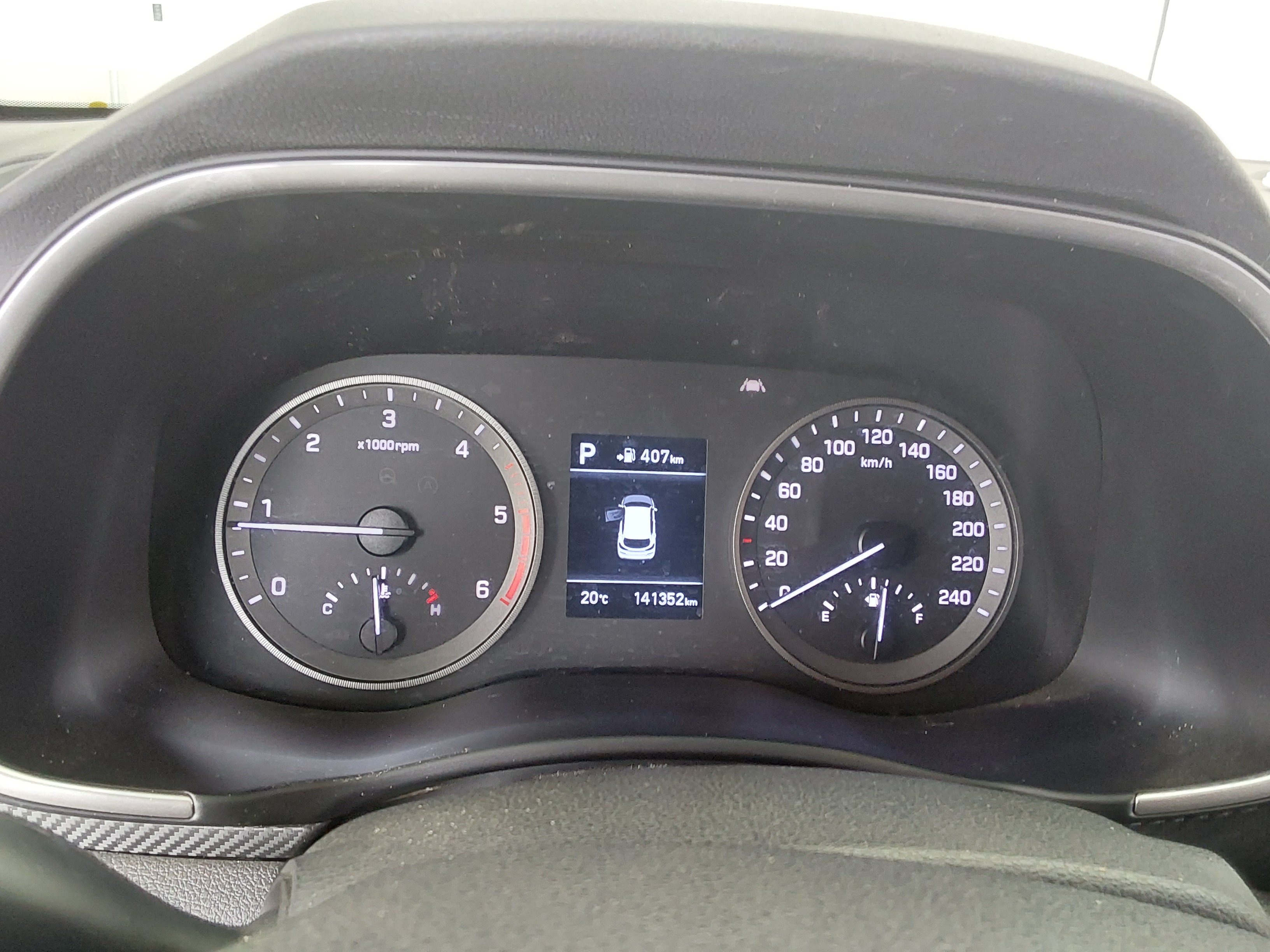 Hyundai Tucson - 8