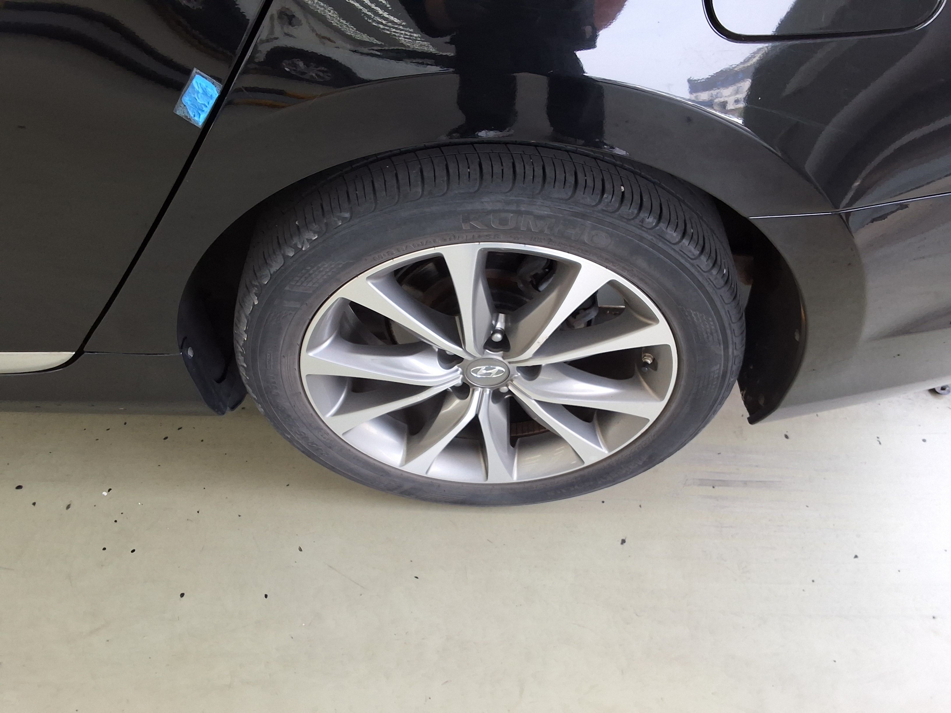 Hyundai Grandeur 2017 - Image 18