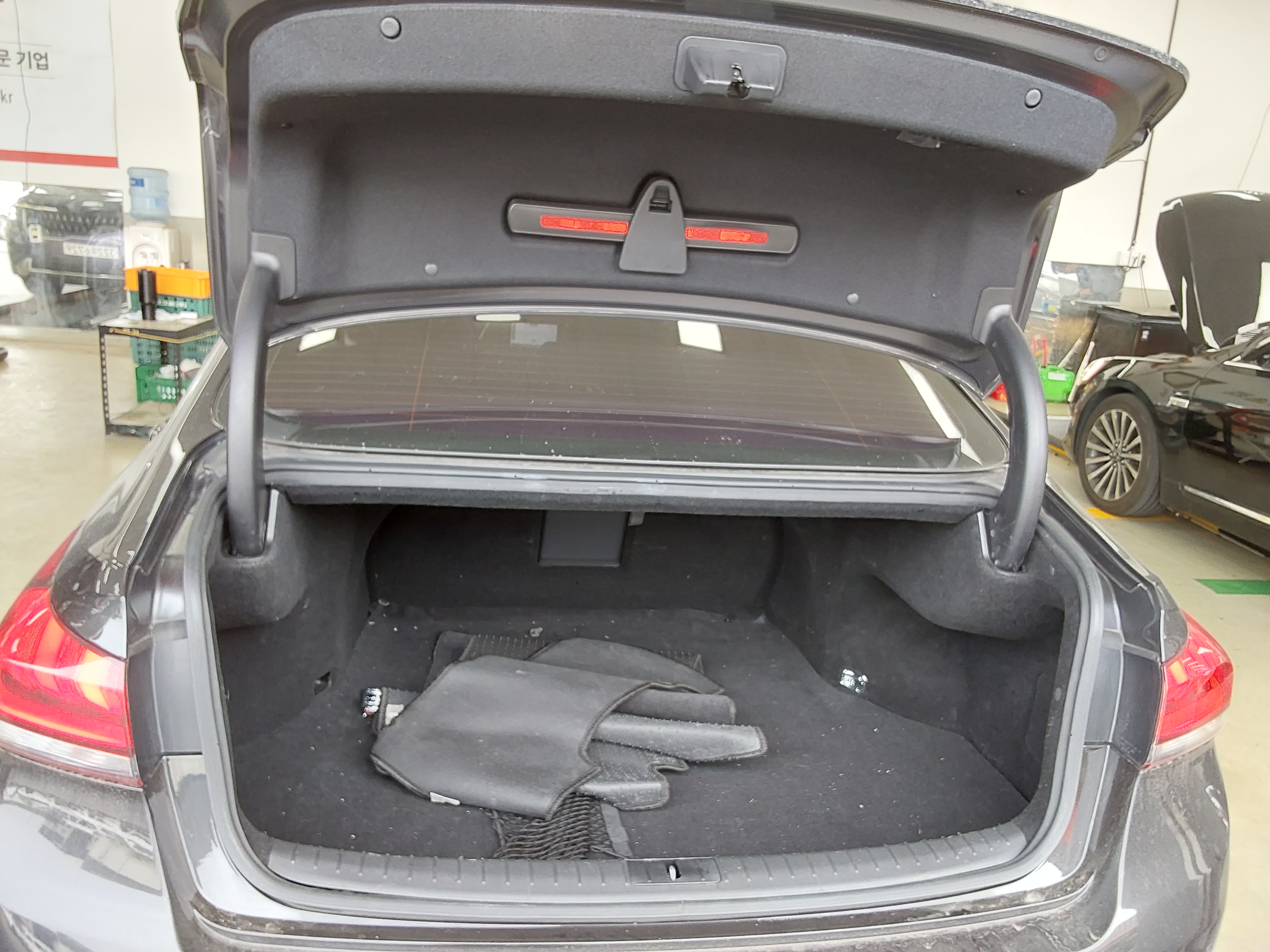 Genesis G80 - 14