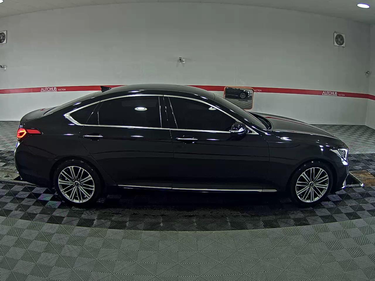 Genesis G80 - 3