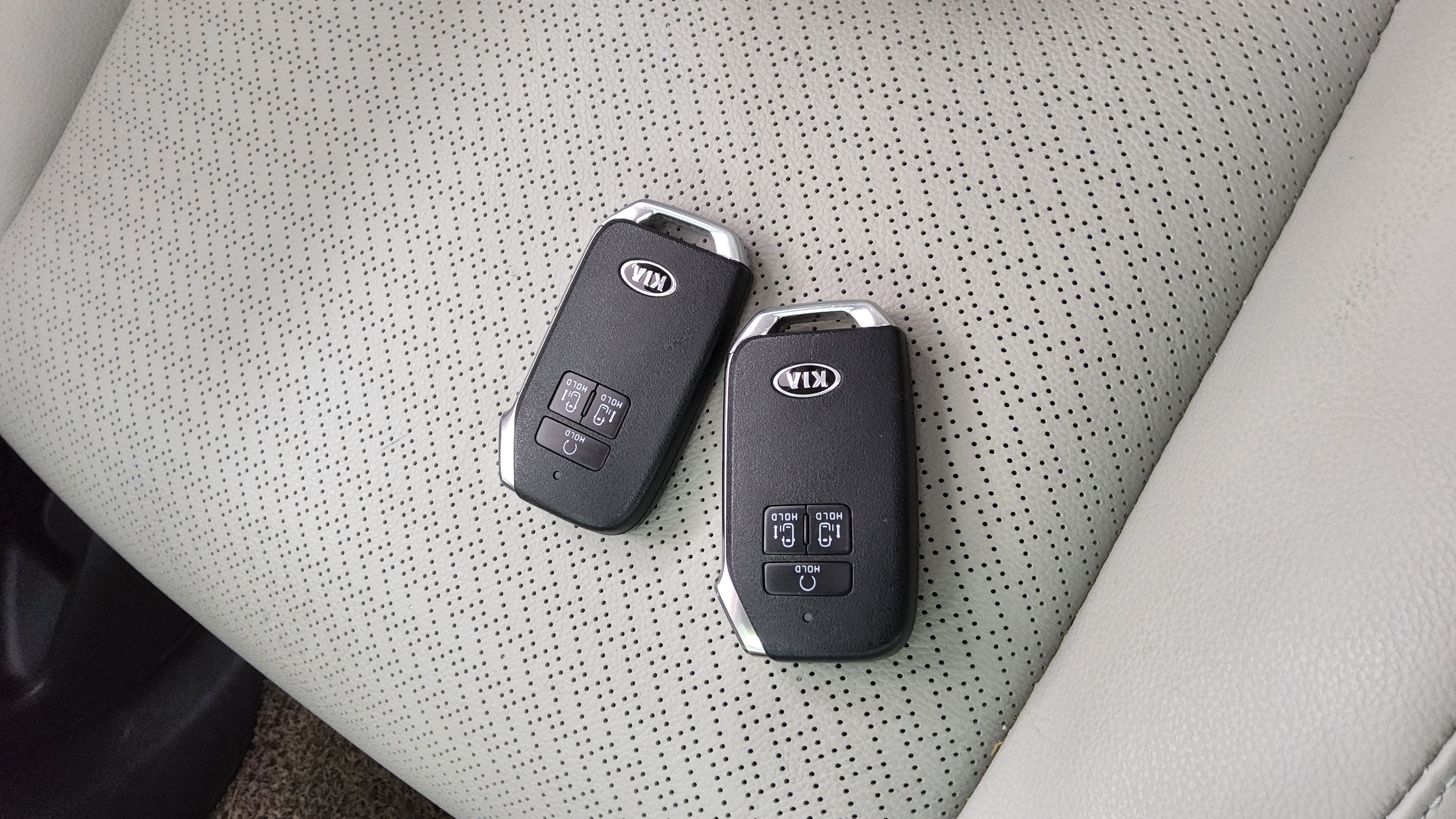 Kia SEDONA 2021 - Image 21