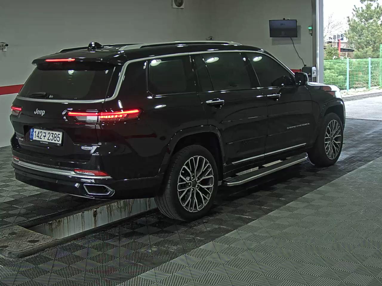 Jeep Other - 4