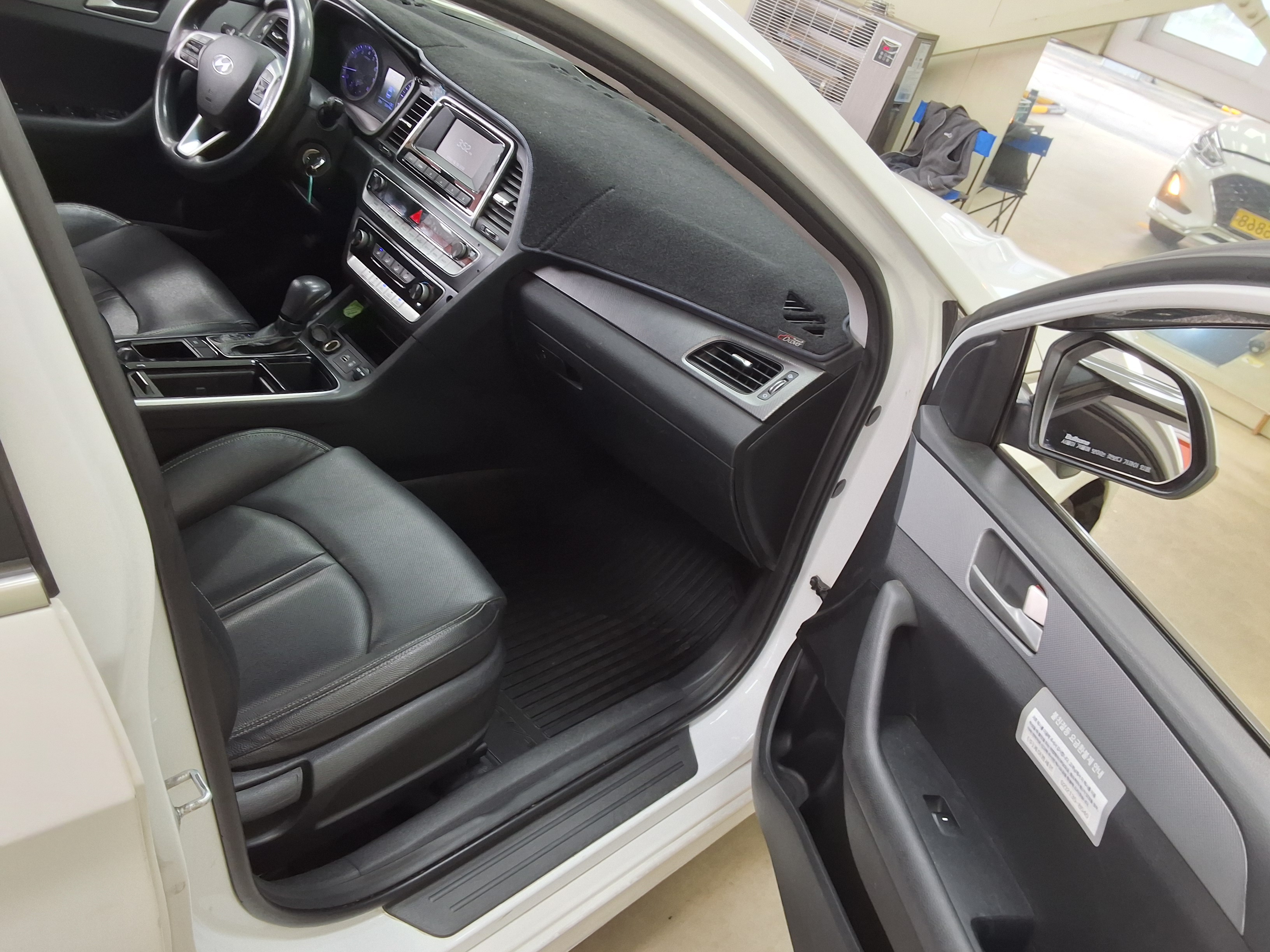 Hyundai Sonata - 13