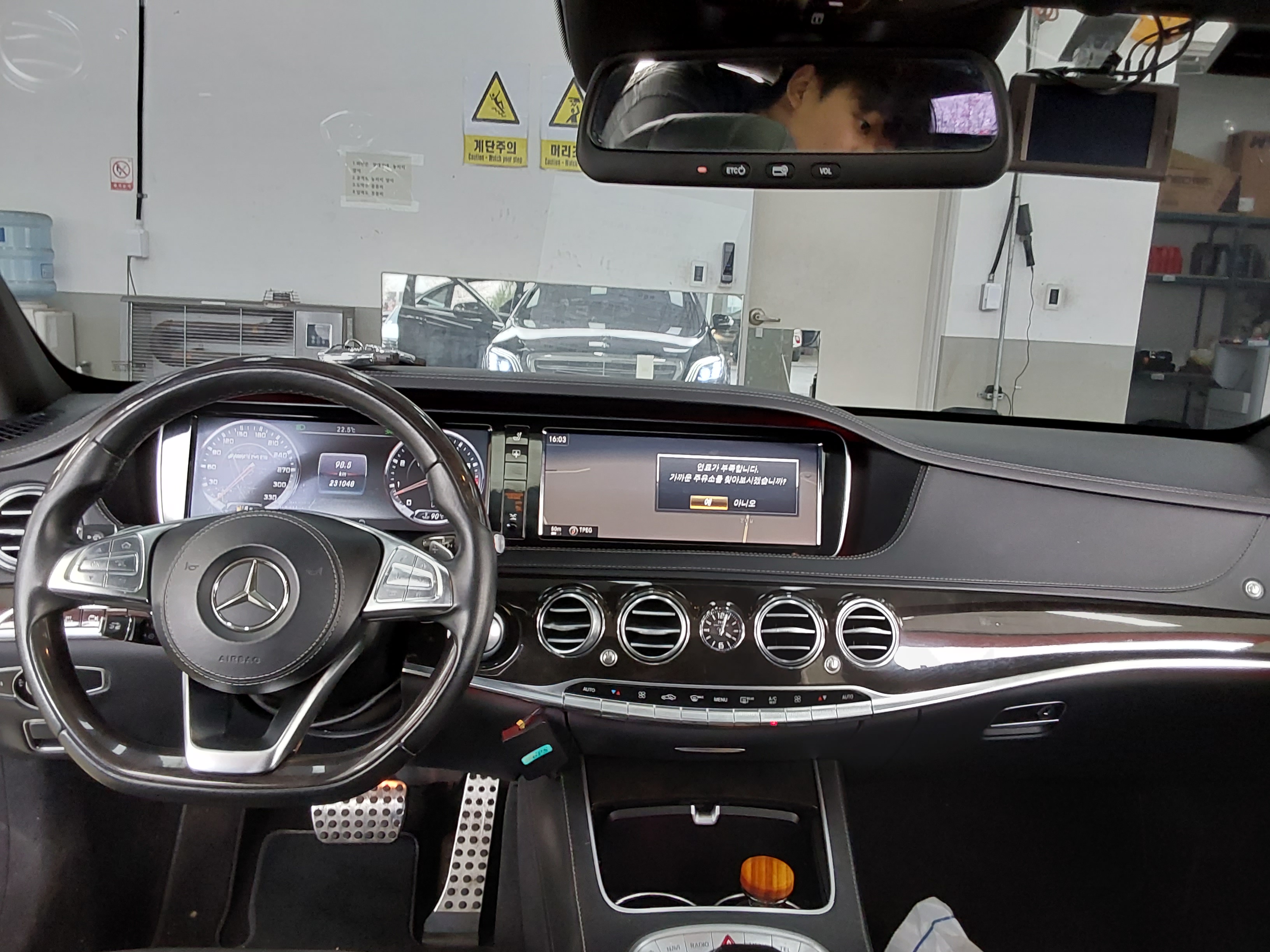 Mercedes-Benz AMG - 10