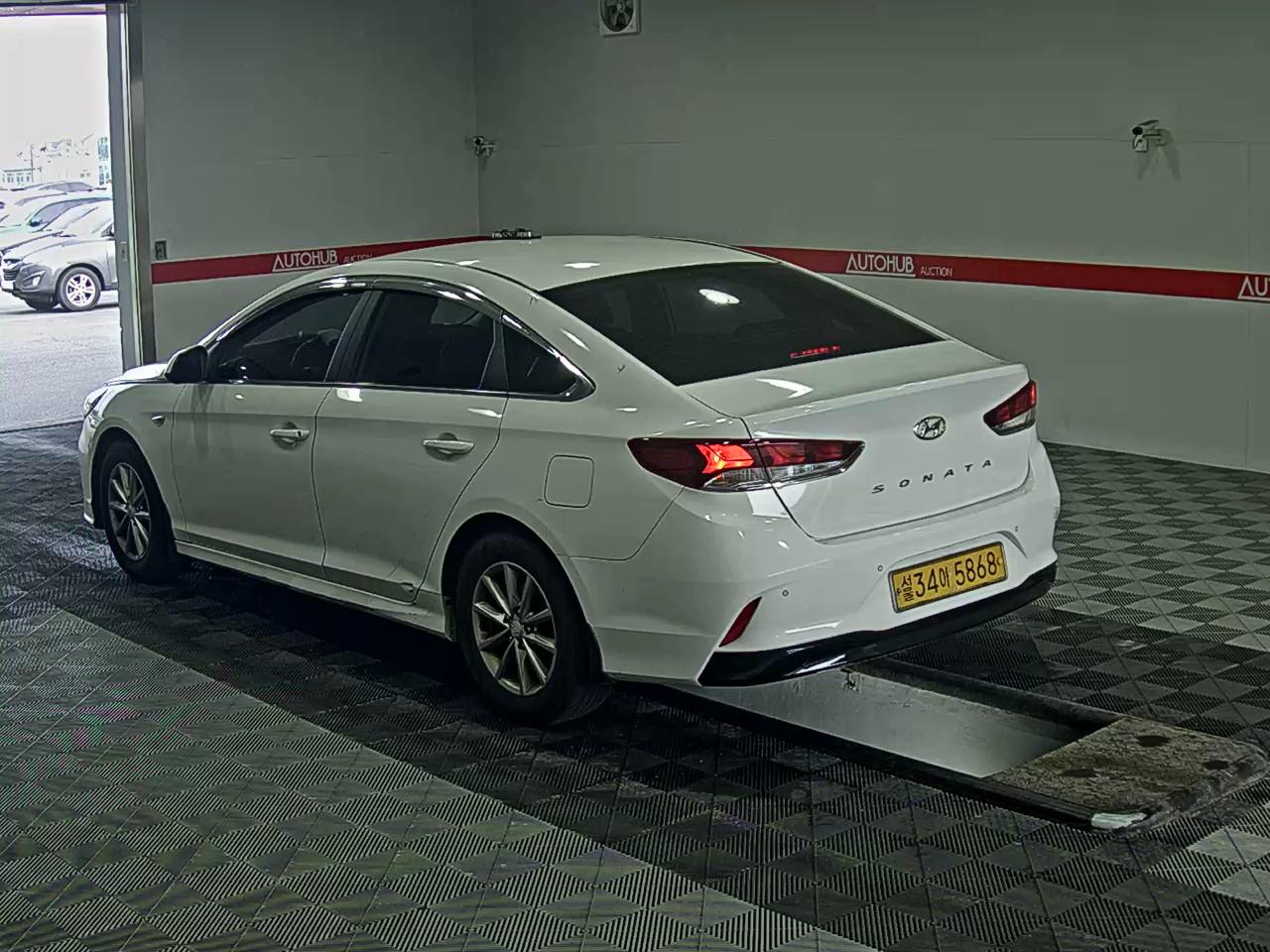 Hyundai Sonata - 5