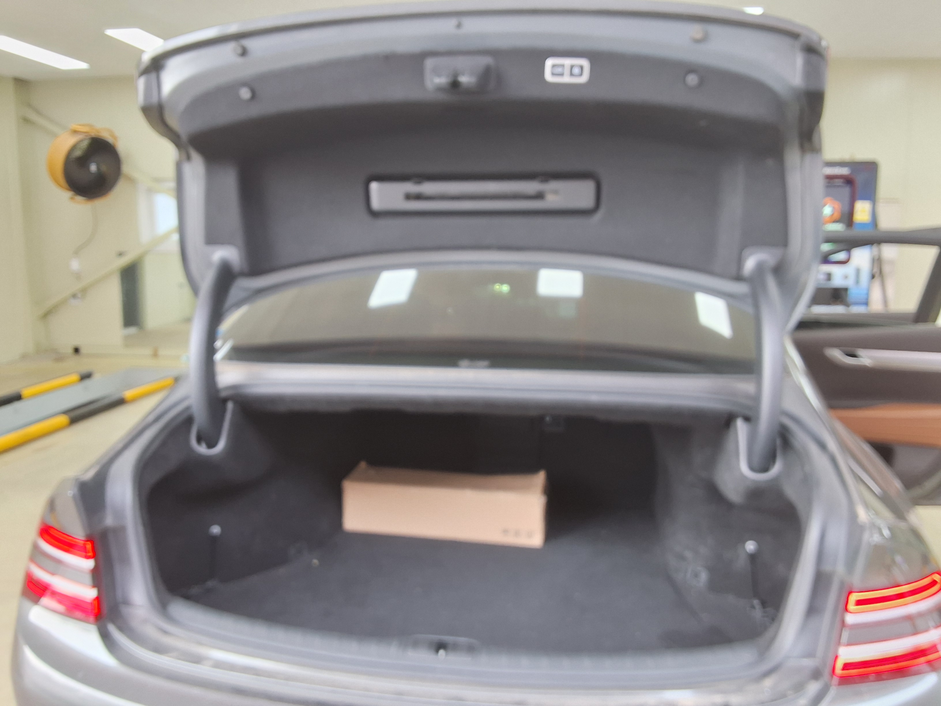 هيونداي جينيسيس 2022 - صورة 14