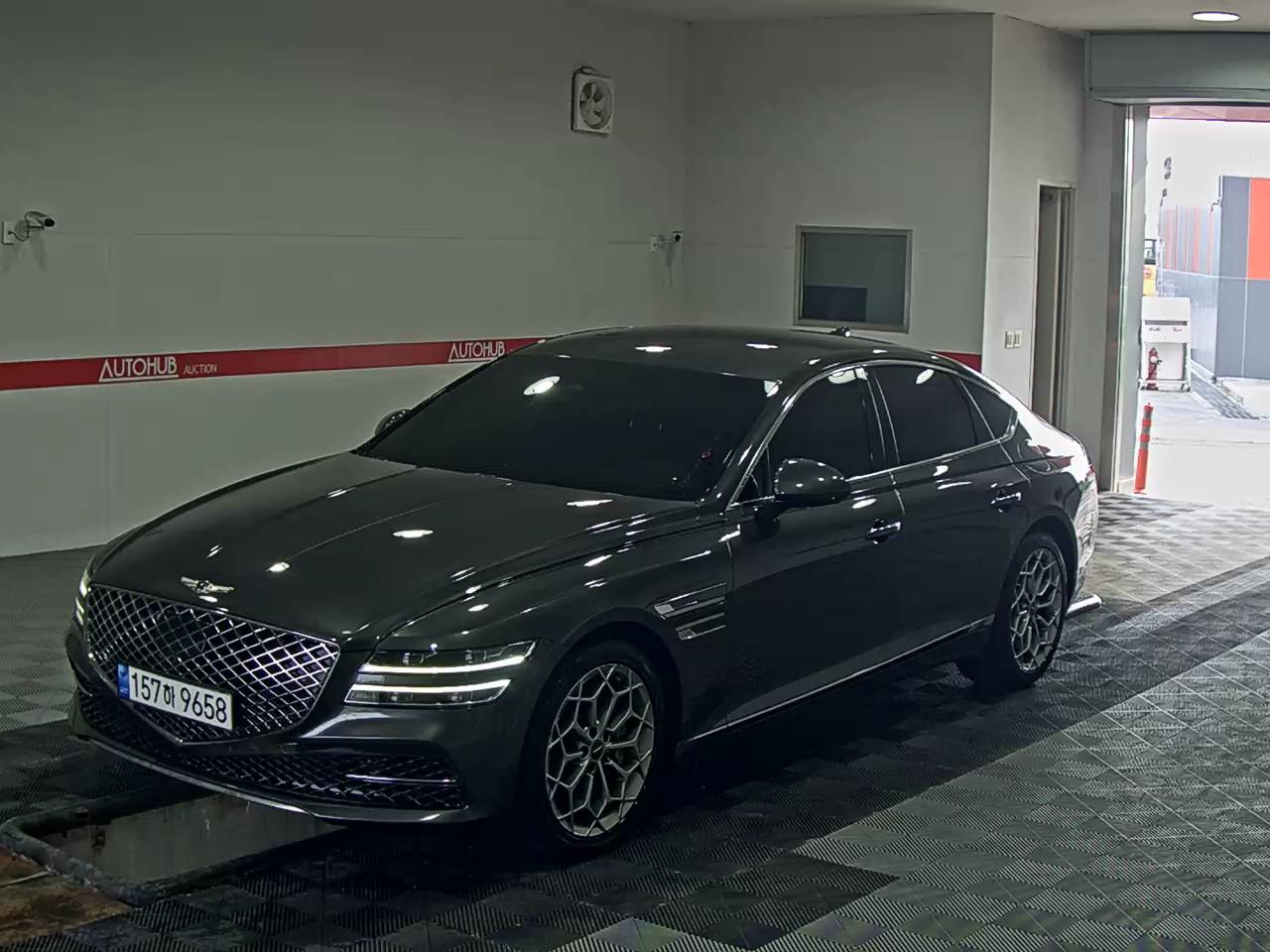 هيونداي جينيسيس