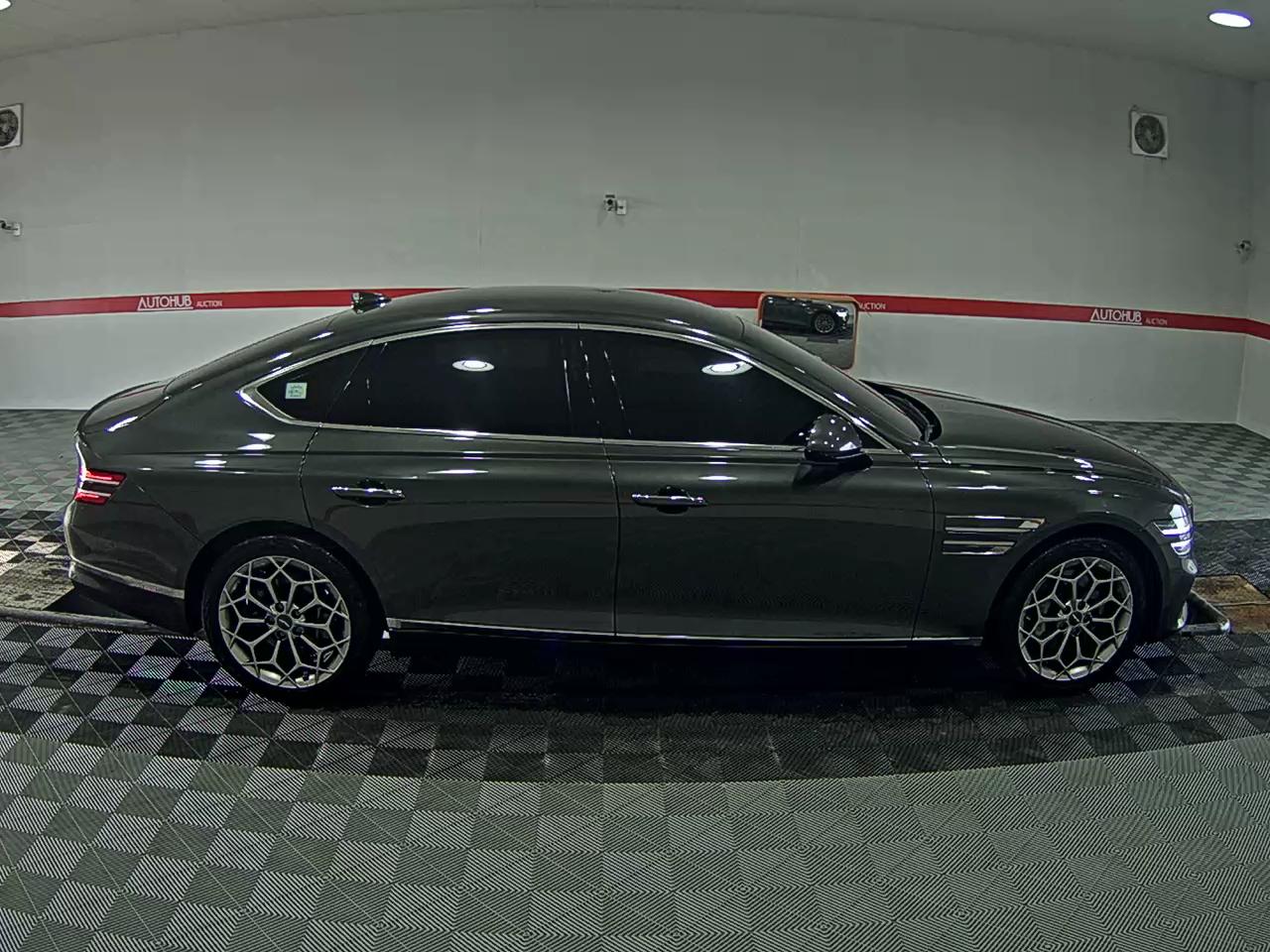 هيونداي جينيسيس 2022 - صورة 3