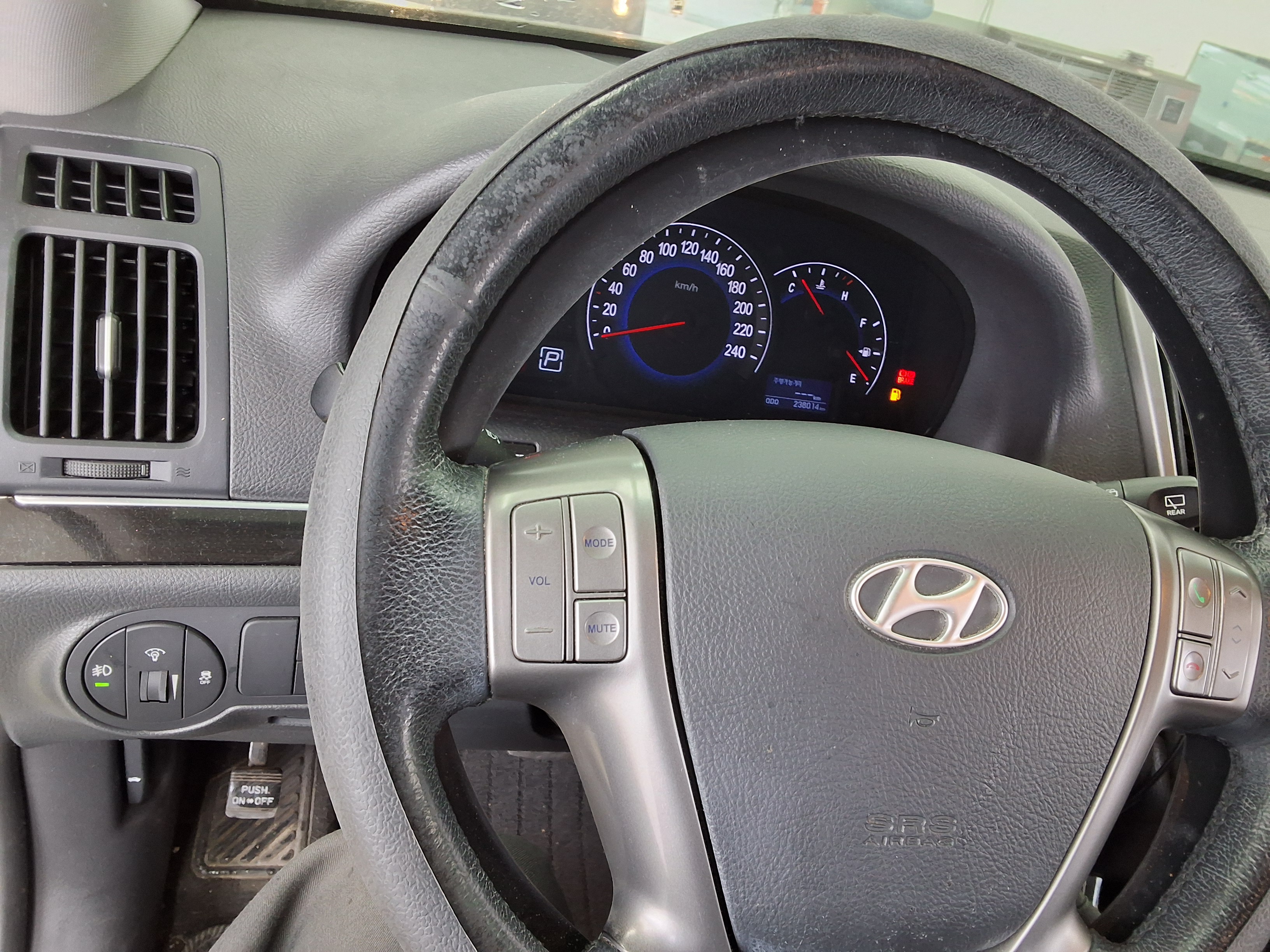 Hyundai Veracruz 2015 - Image 21