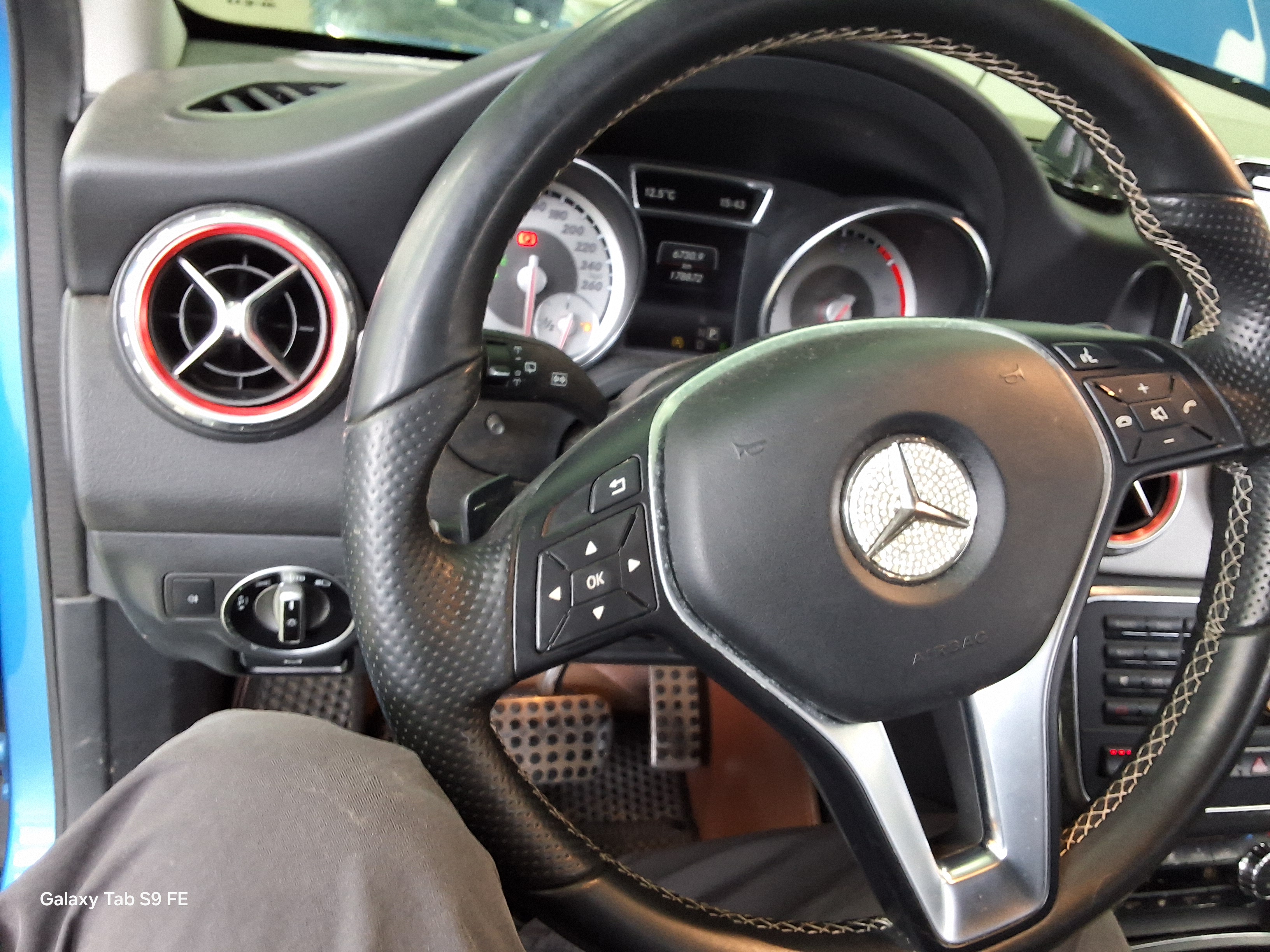 Mercedes-Benz GLA-Class - 16