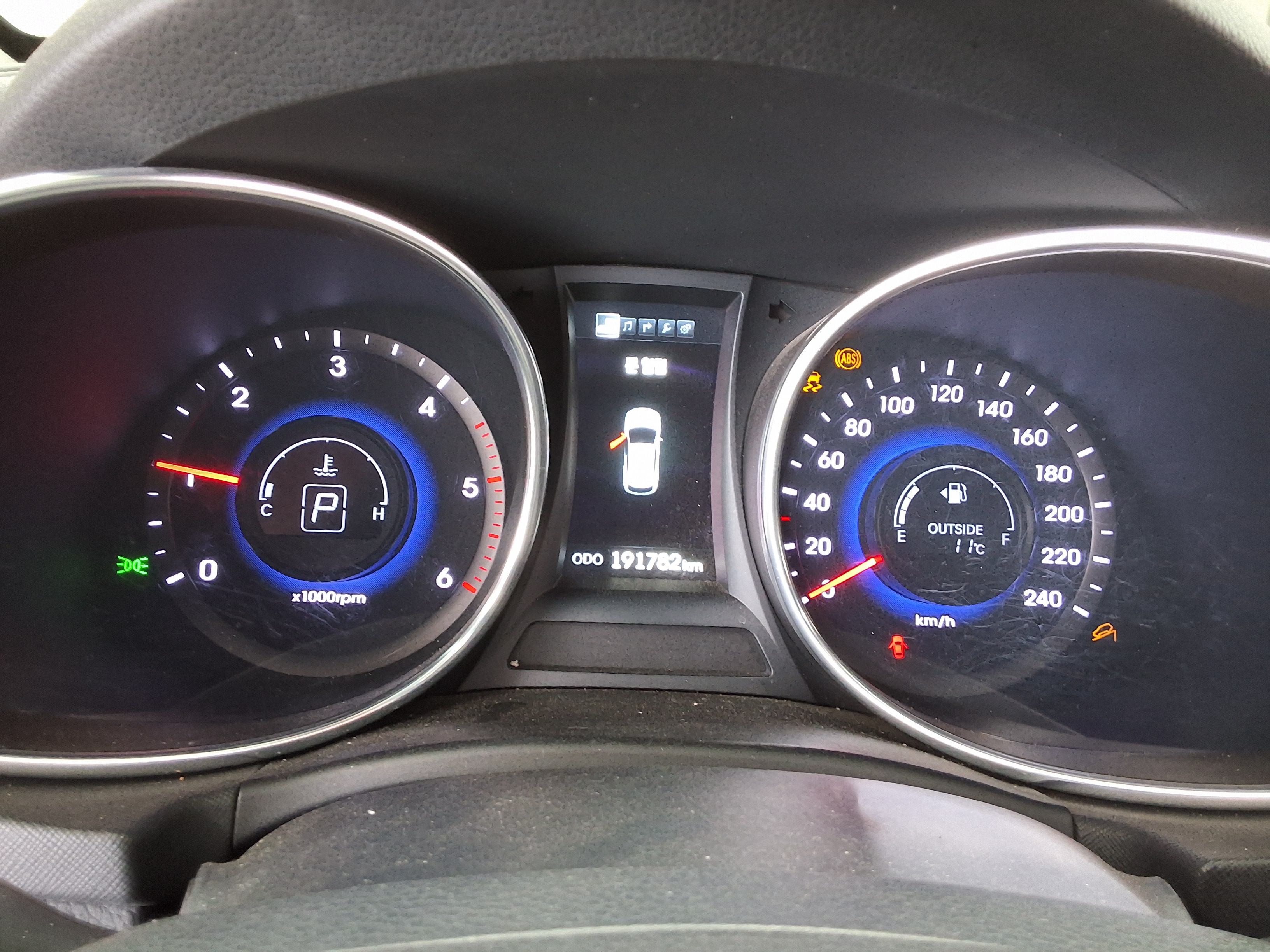 Hyundai Santa Fe 2015 - Image 8