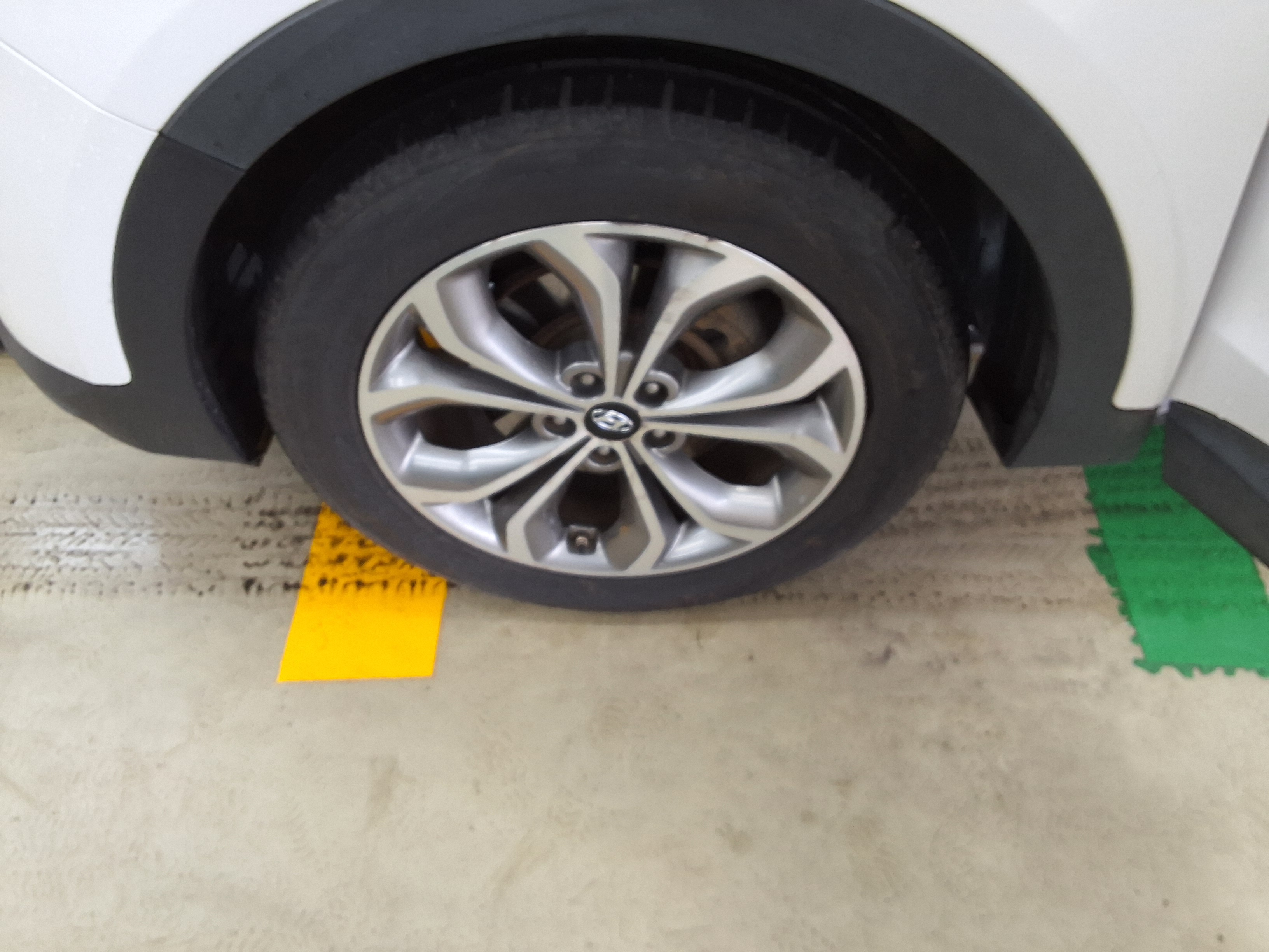 Hyundai Santa Fe 2015 - Image 19