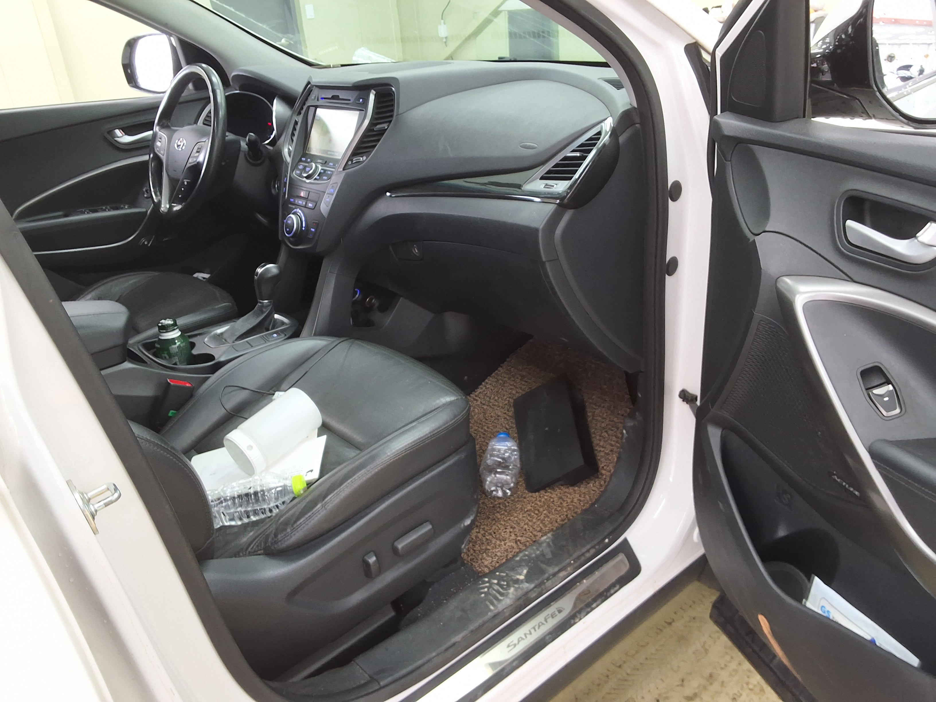 Hyundai Santa Fe 2015 - Image 13