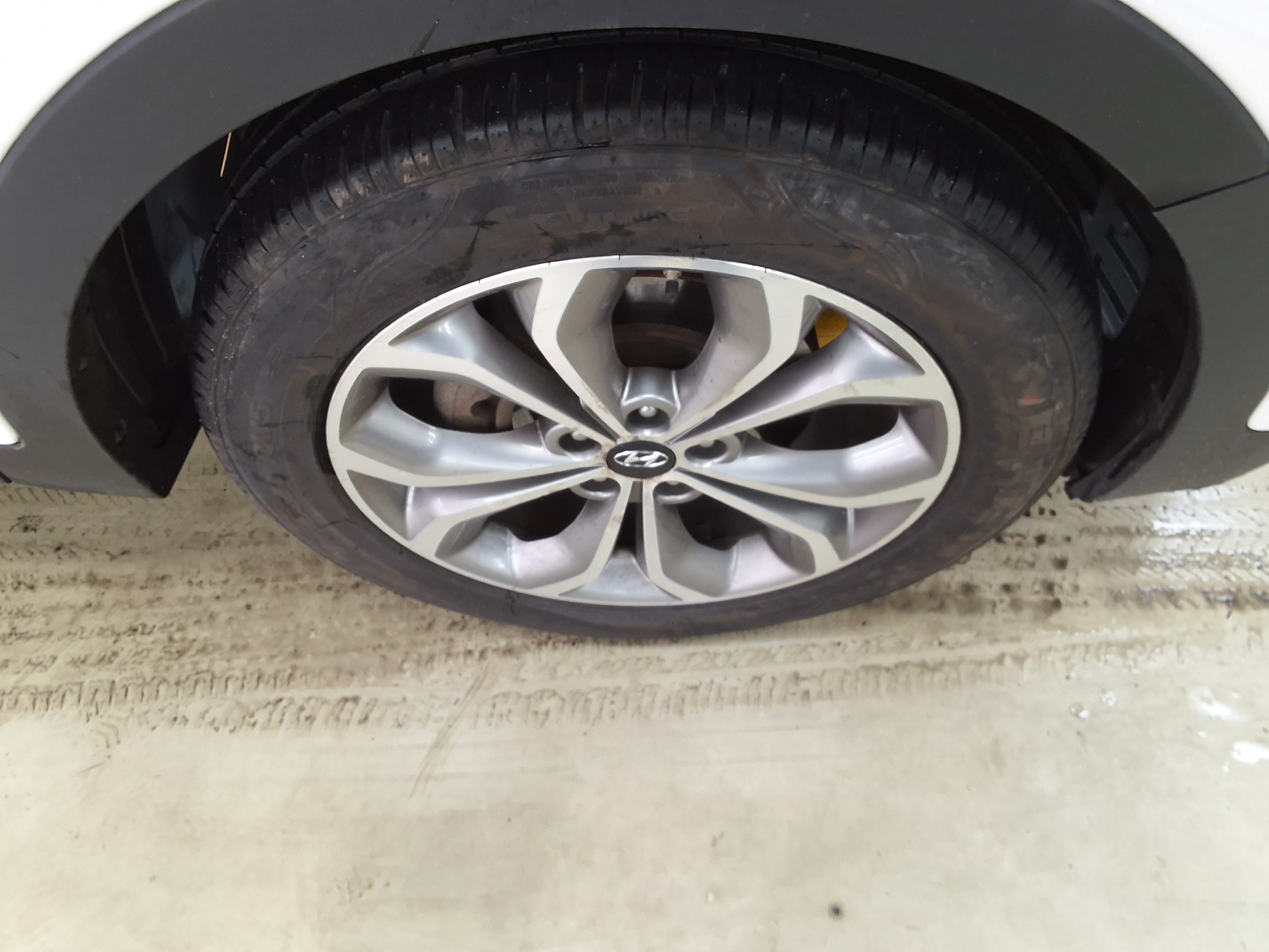 Hyundai Santa Fe 2015 - Image 21