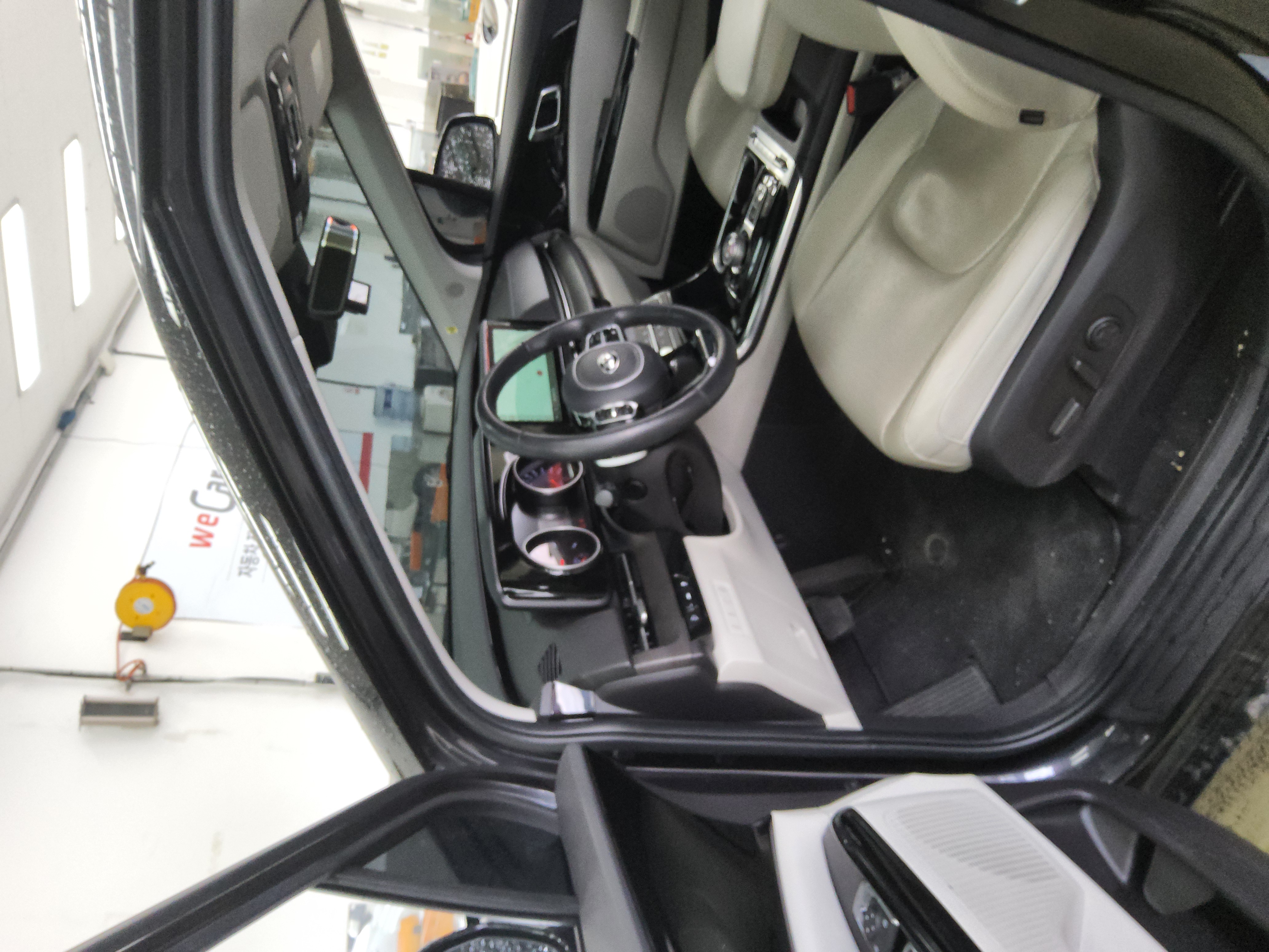 Kia SEDONA 2021 - Image 10