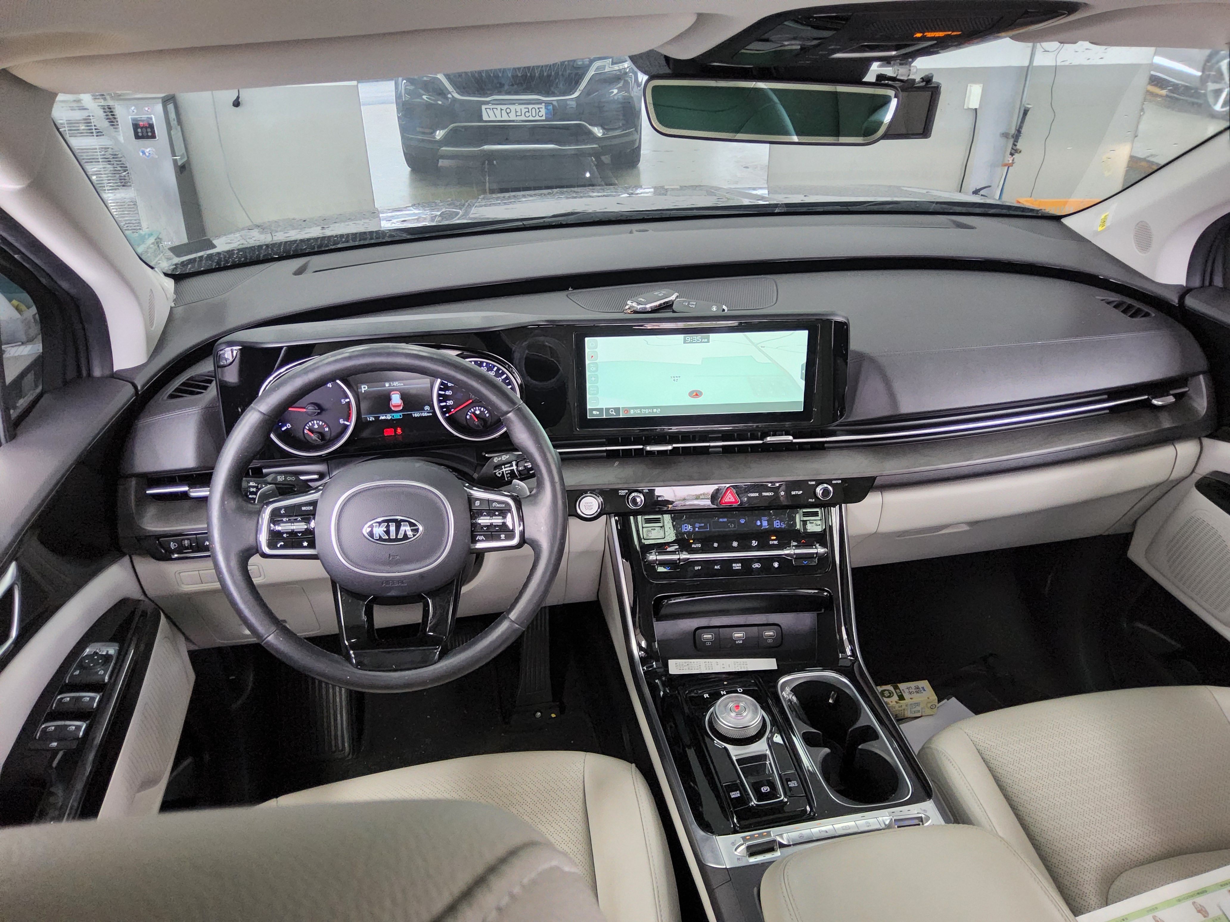 Kia SEDONA 2021 - Image 11