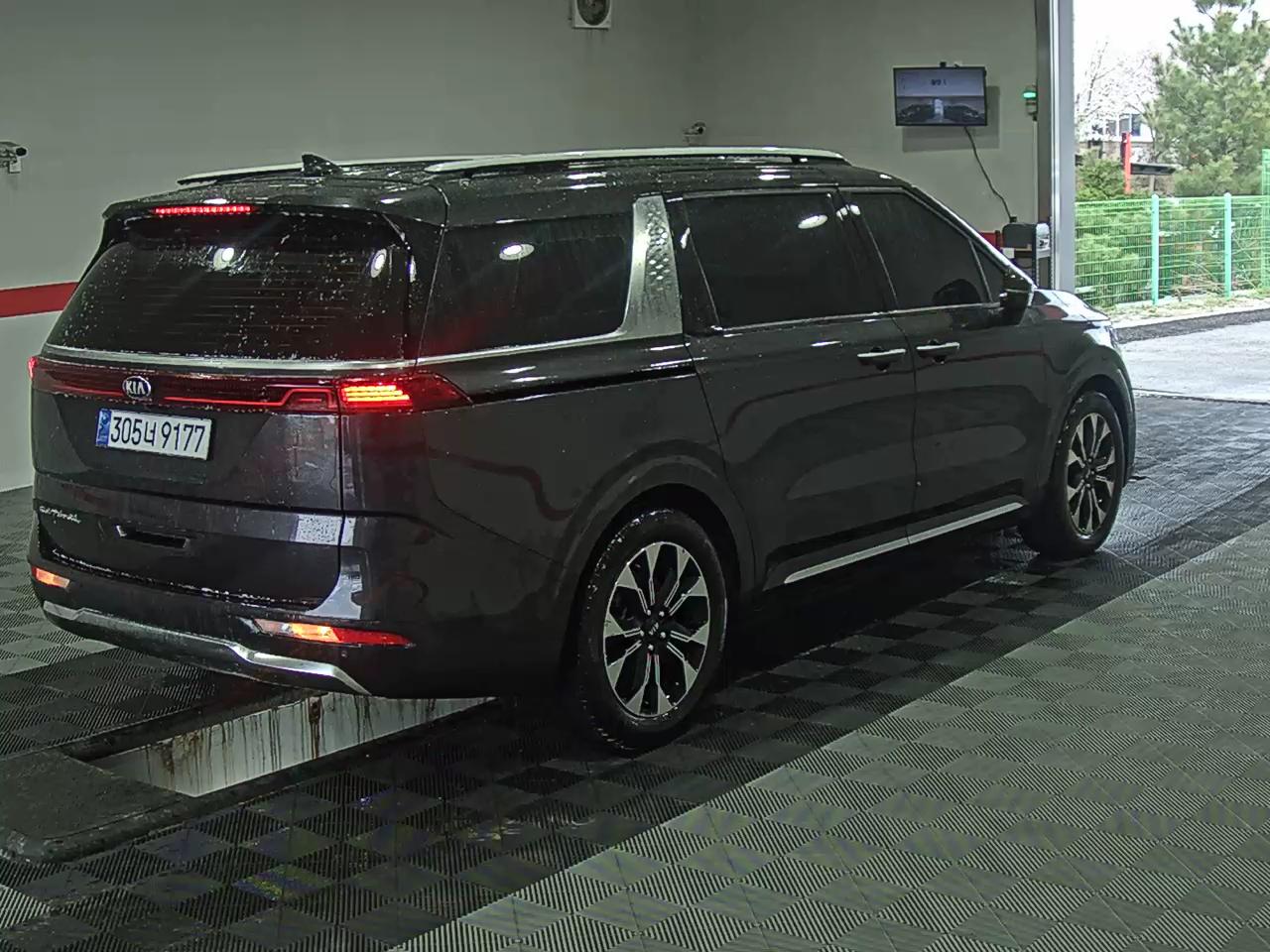 Kia SEDONA 2021 - Image 4