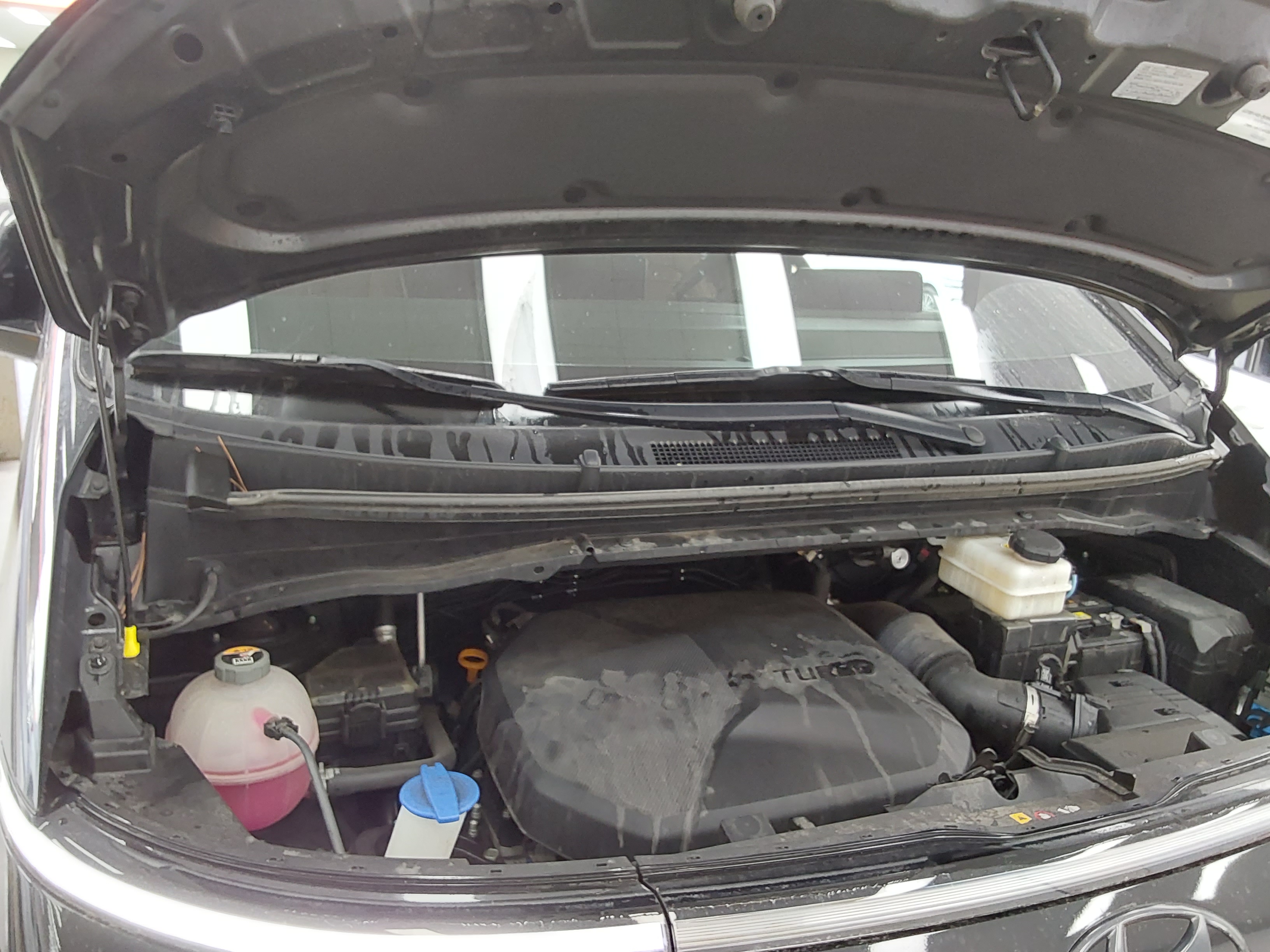 Hyundai Staria 2023 - Image 17
