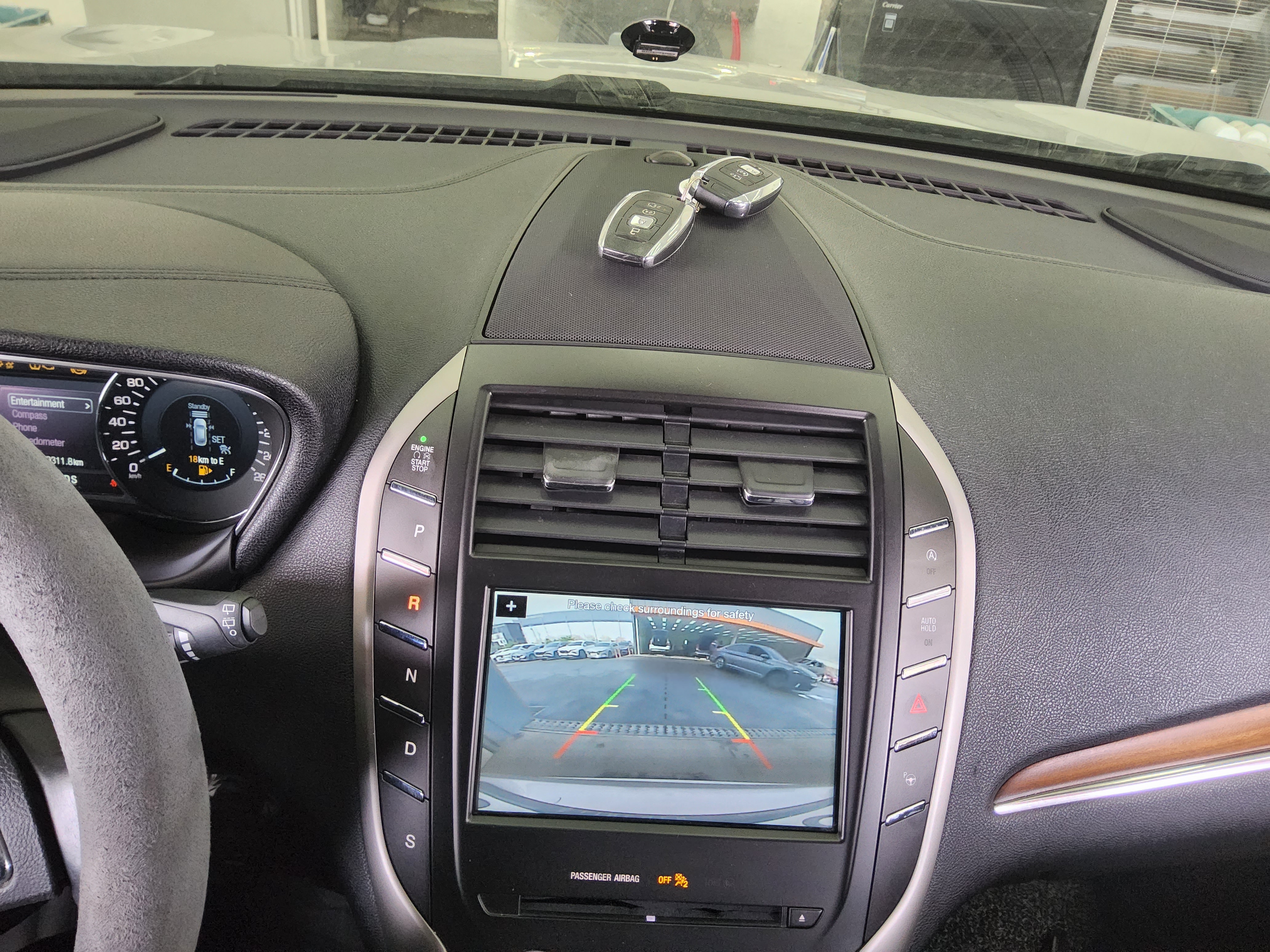 Lincoln MKC 2017 - Image 17