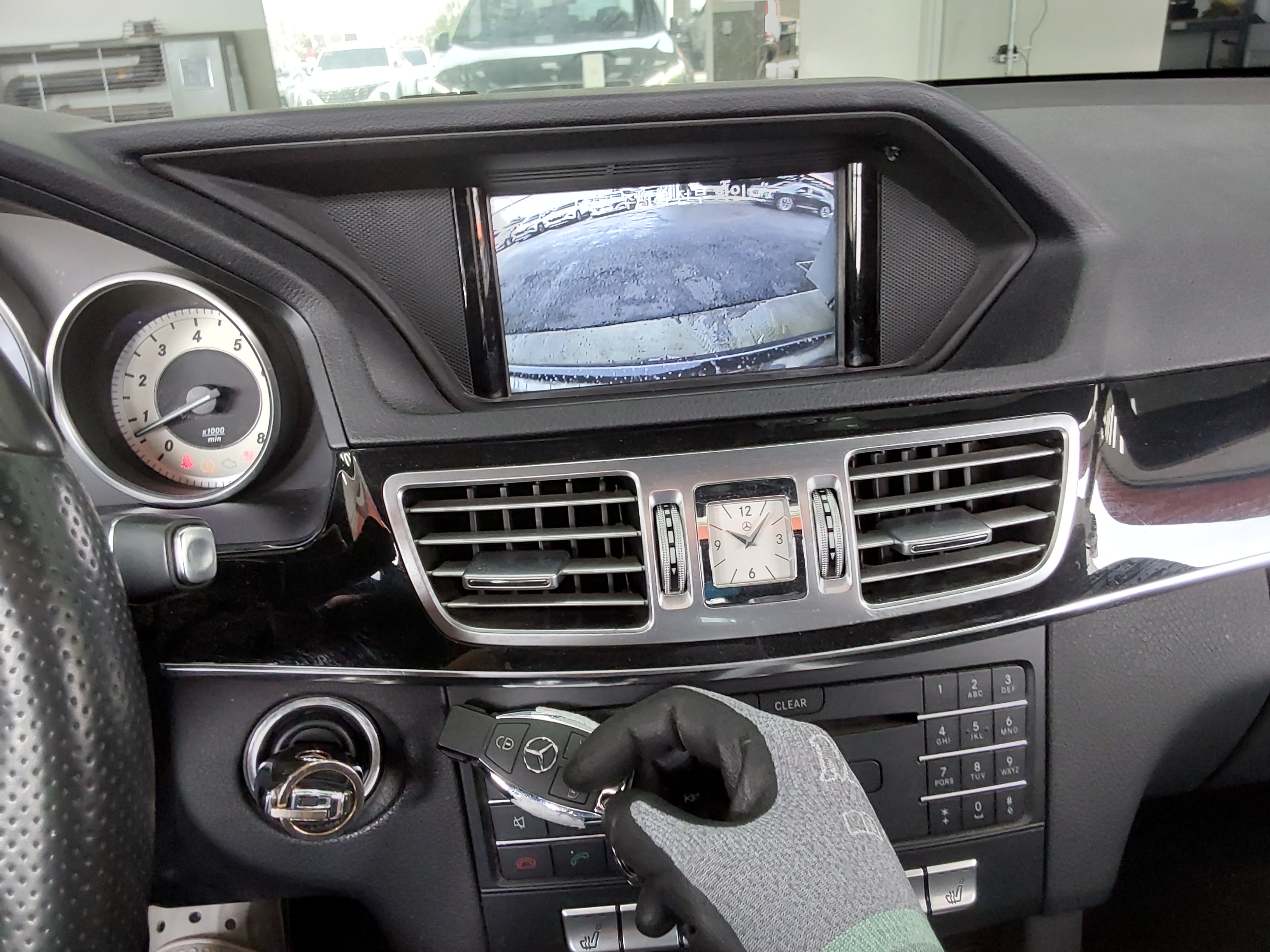 Mercedes-Benz E-Class 2016 - Image 16