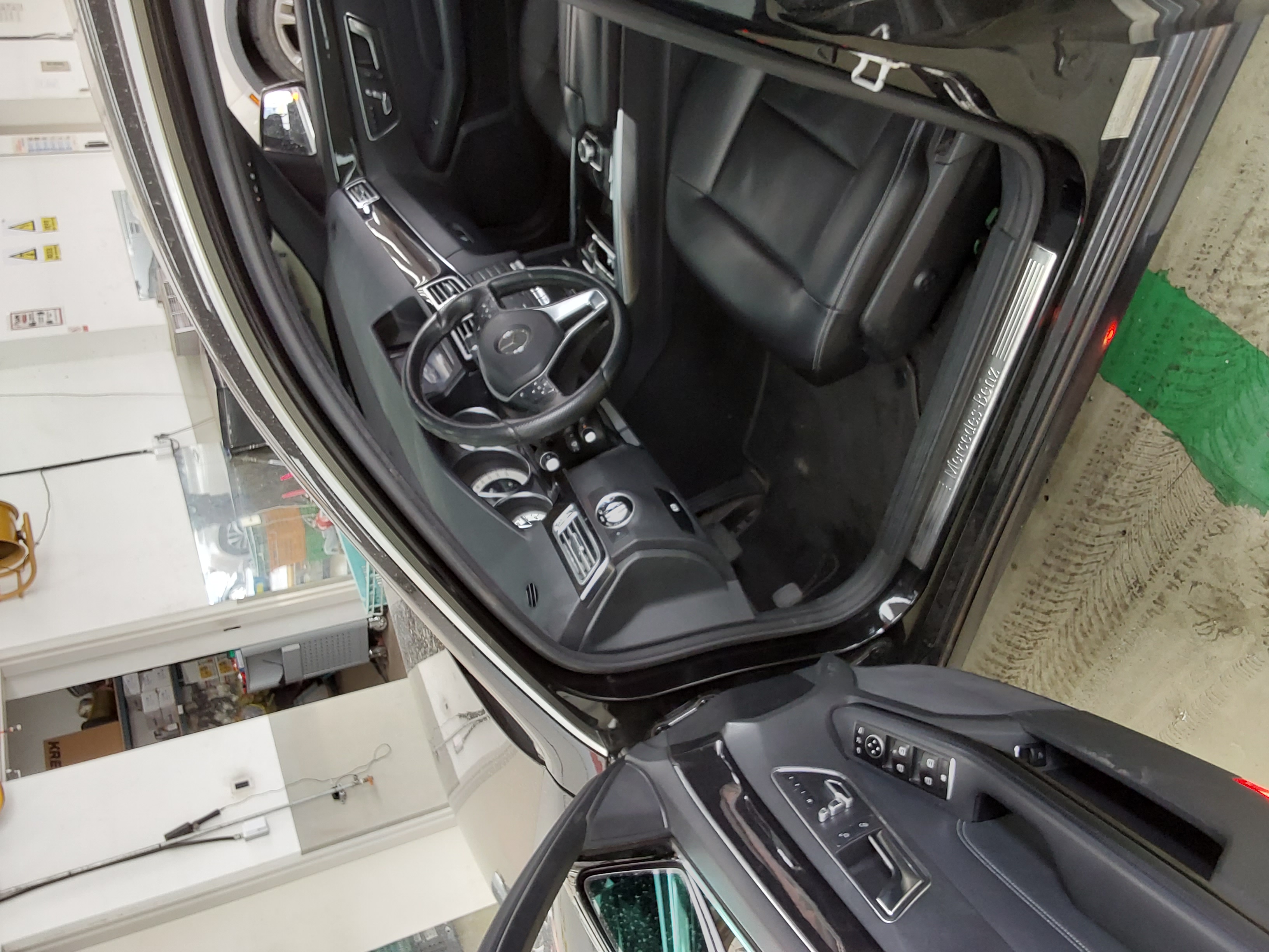Mercedes-Benz E-Class 2016 - Image 9