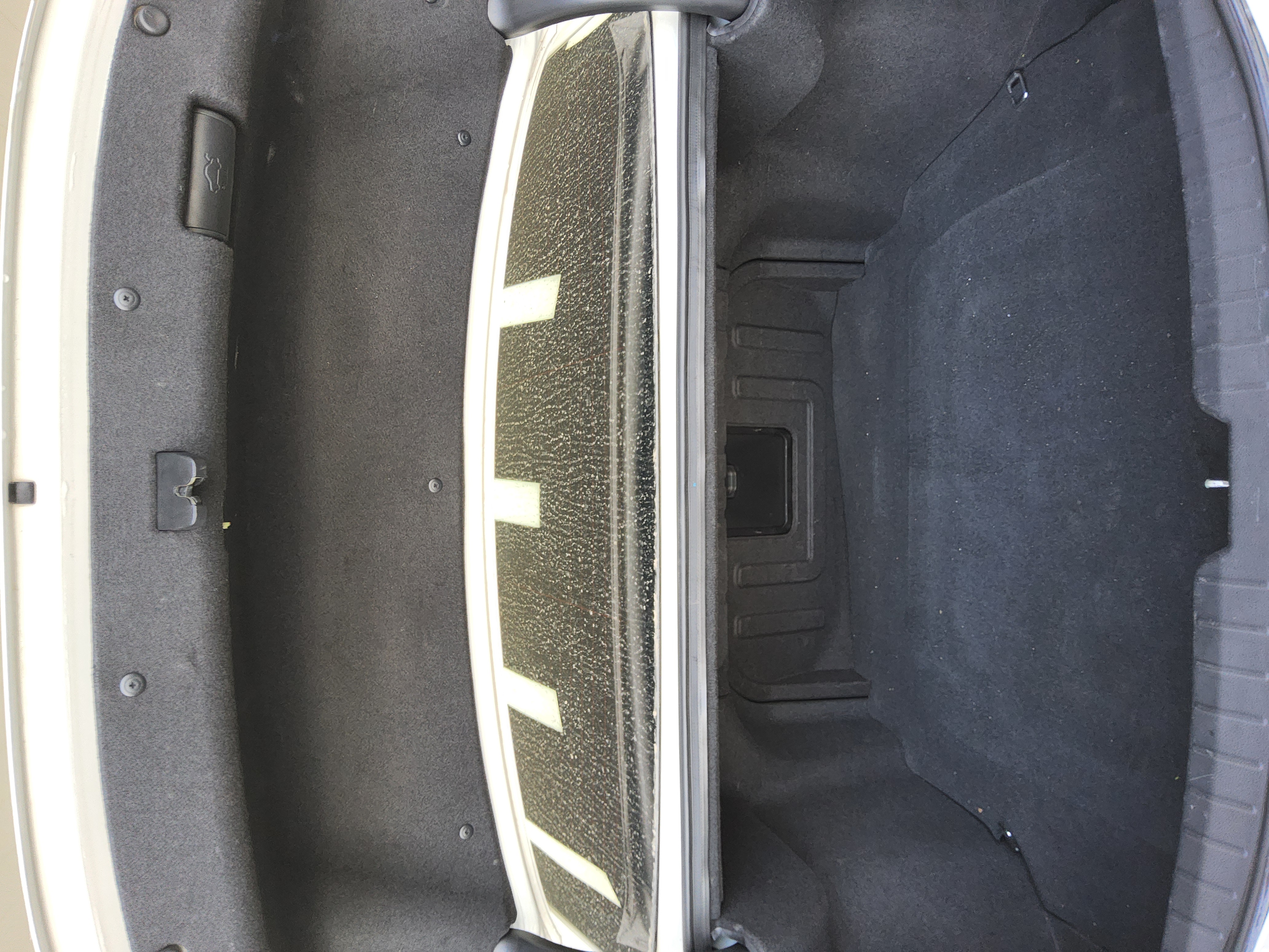 Hyundai Grandeur 2014 - Image 14