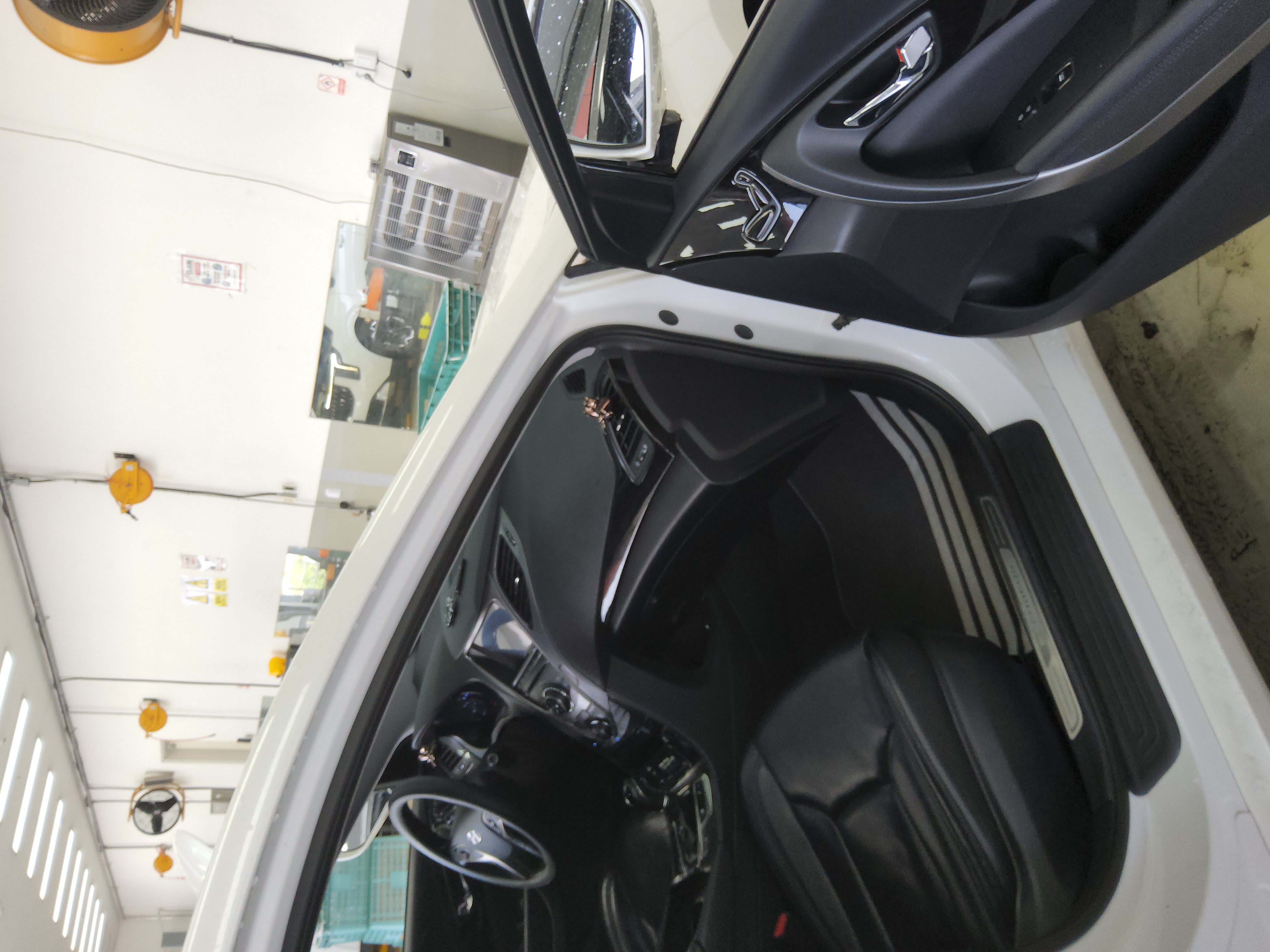 Hyundai Grandeur 2014 - Image 13