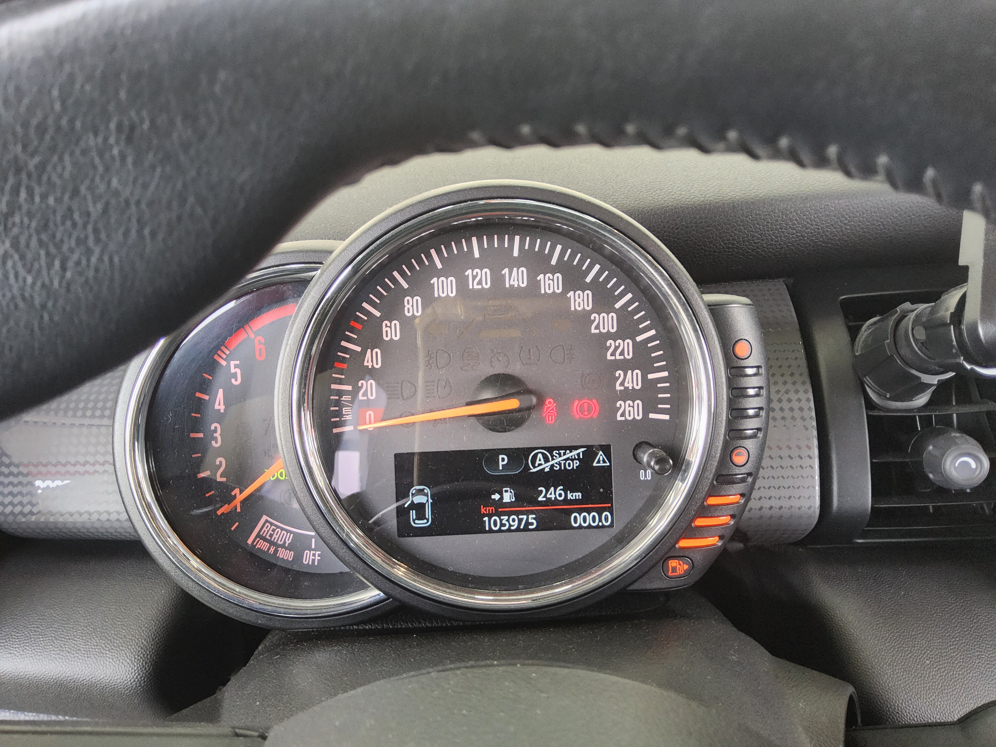 BMW MINI 2016 - Image 8