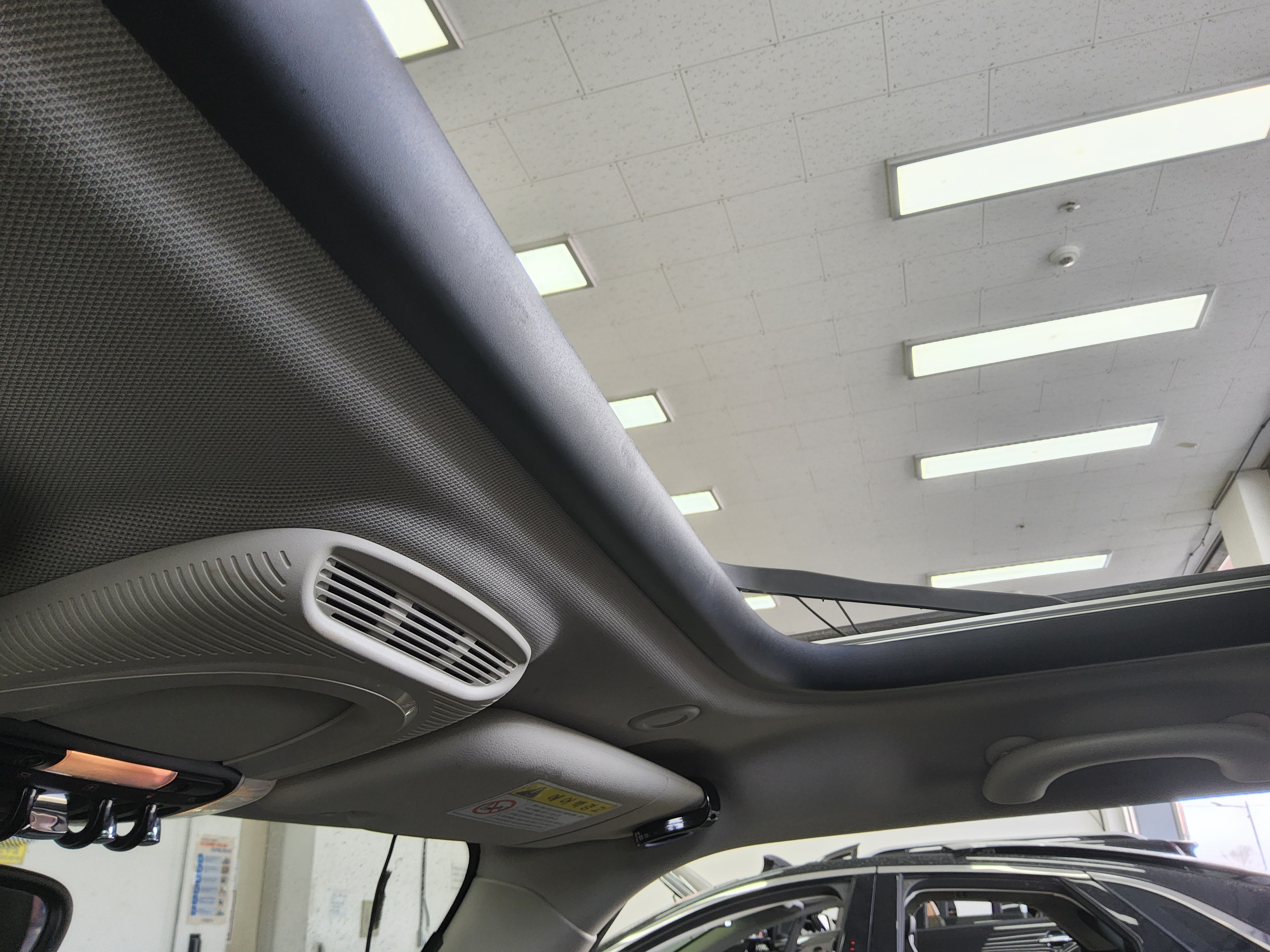 BMW MINI 2016 - Image 18