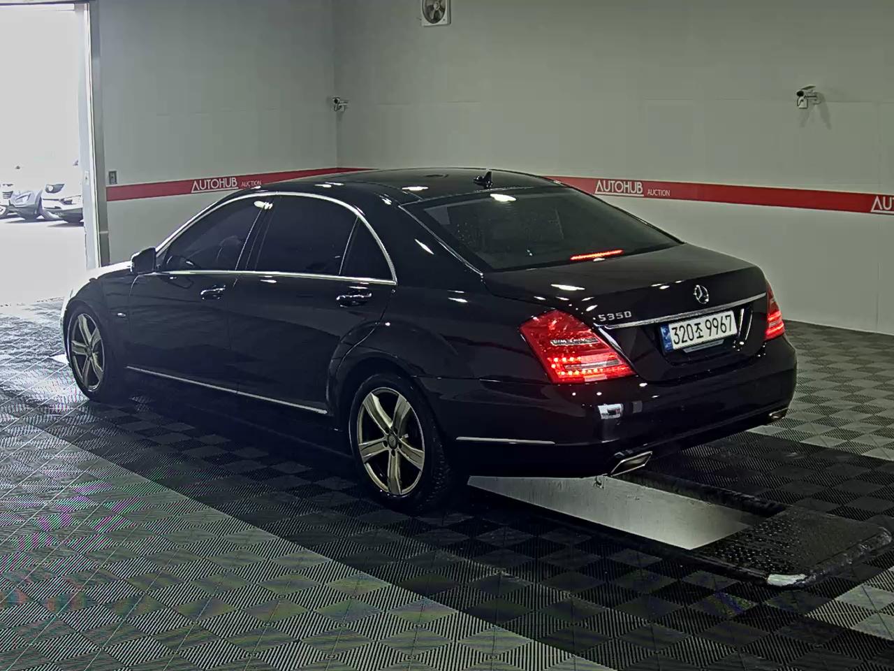 Mercedes-Benz S-Class 2012 - Image 5