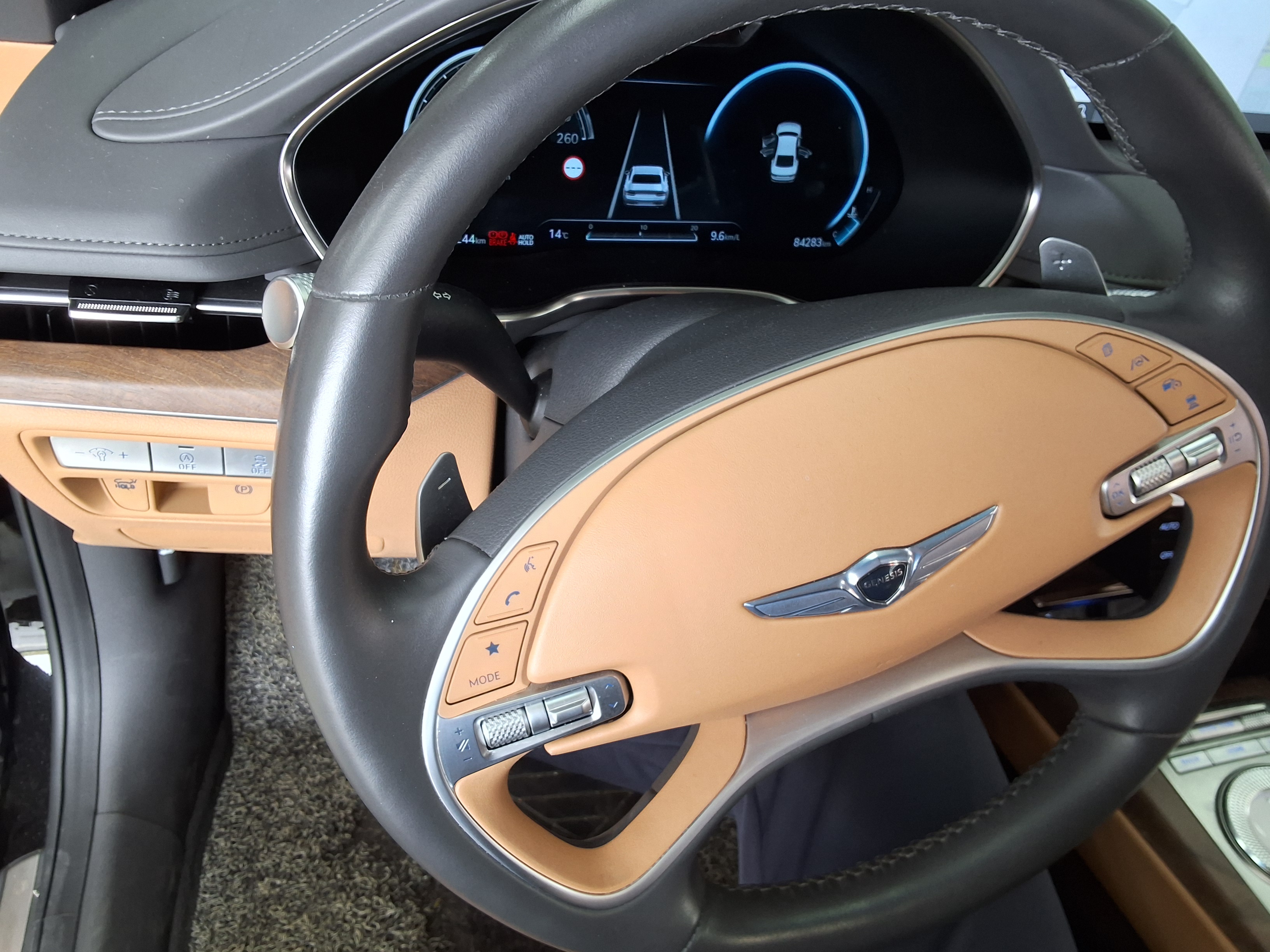 هيونداي جينيسيس 2022 - صورة 16