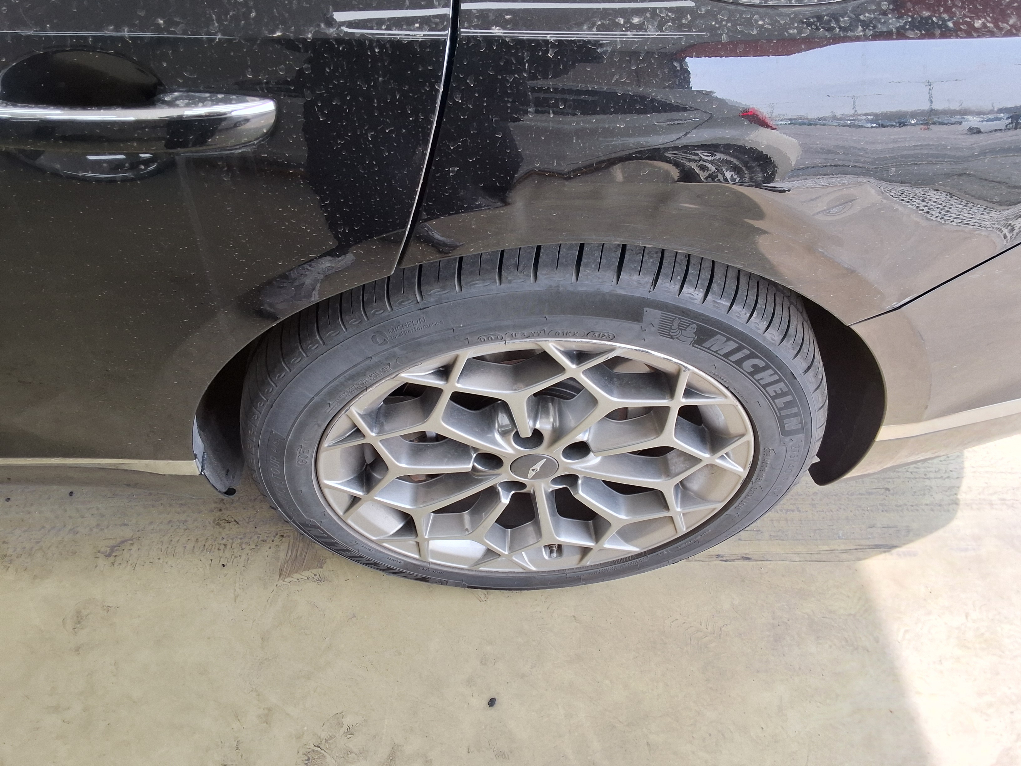 هيونداي جينيسيس 2022 - صورة 21