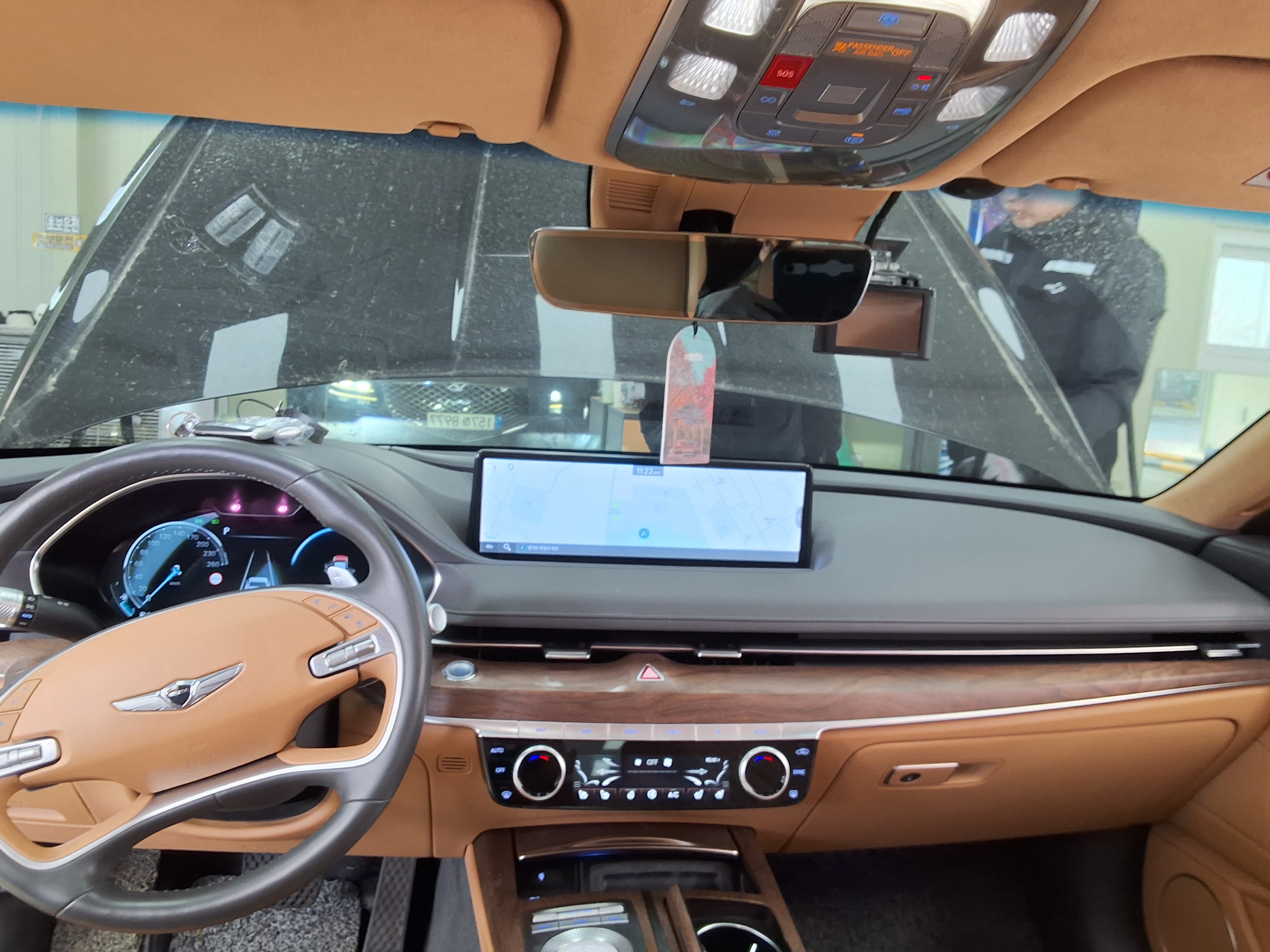 هيونداي جينيسيس 2022 - صورة 18