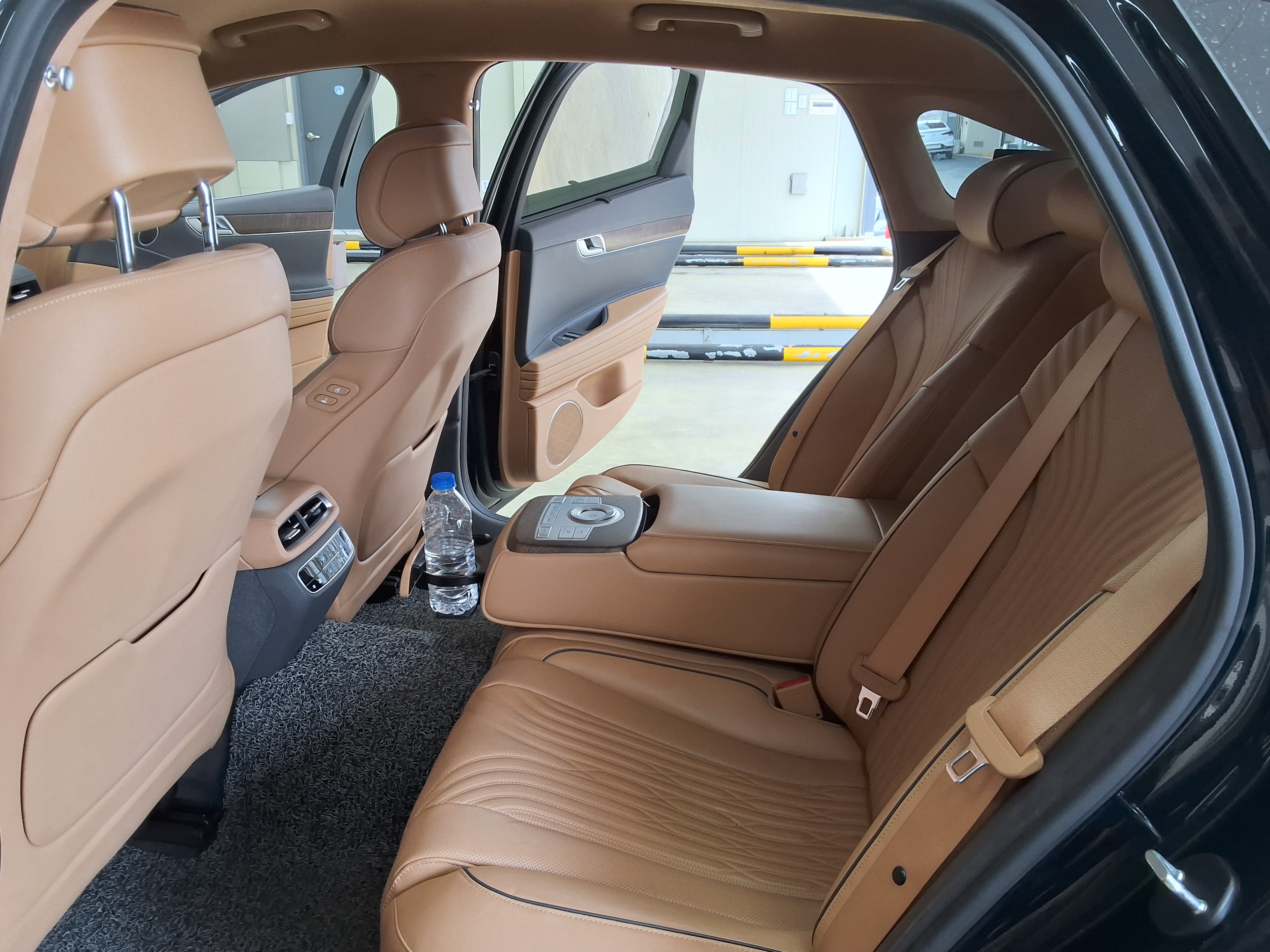 هيونداي جينيسيس 2022 - صورة 11