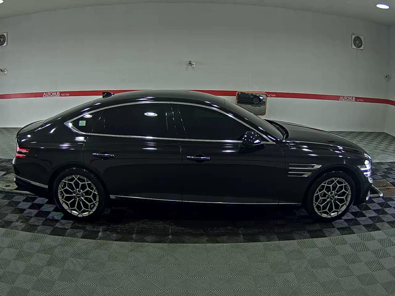 هيونداي جينيسيس 2022 - صورة 3