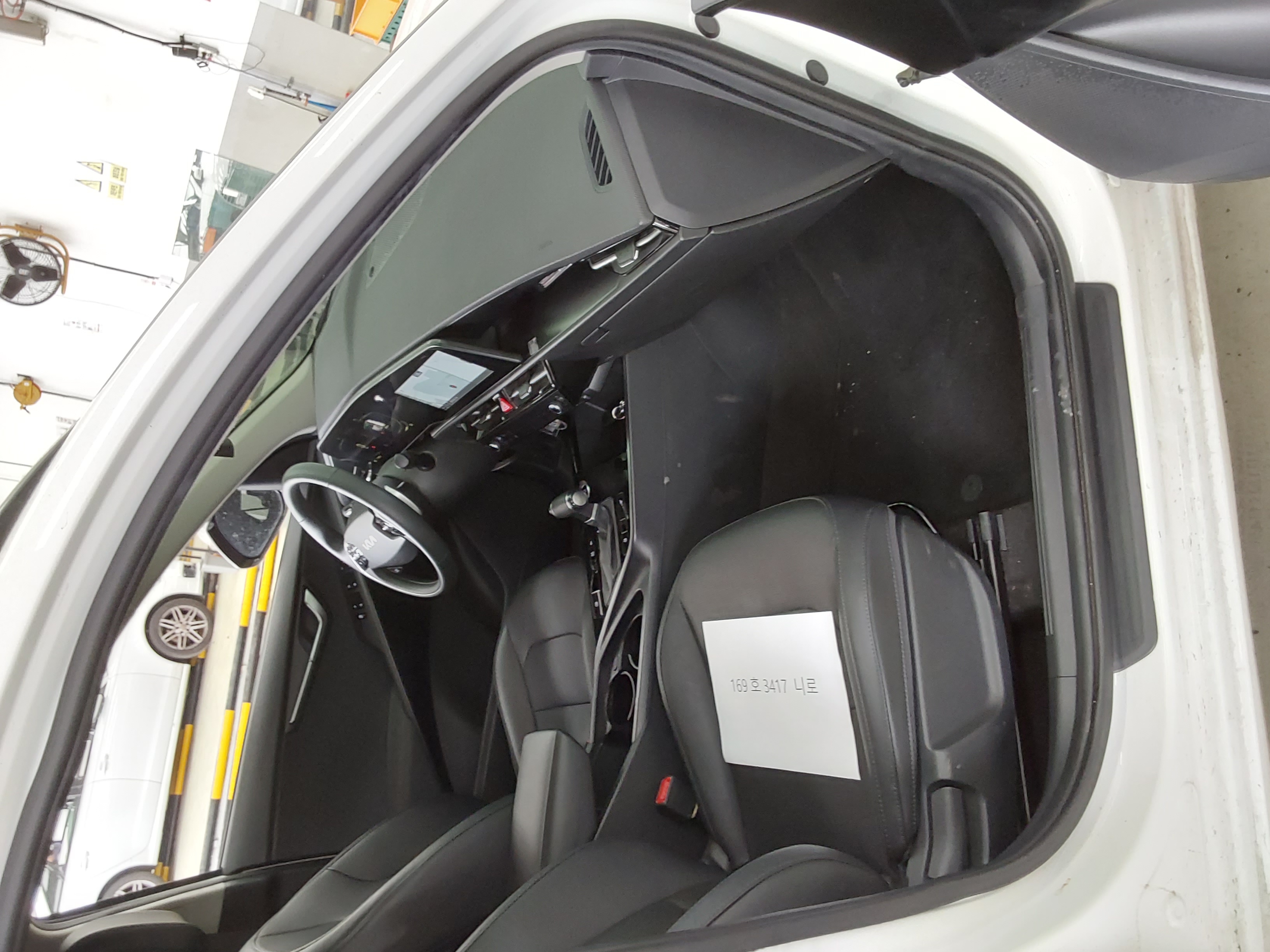 Kia Other 2022 - Image 13