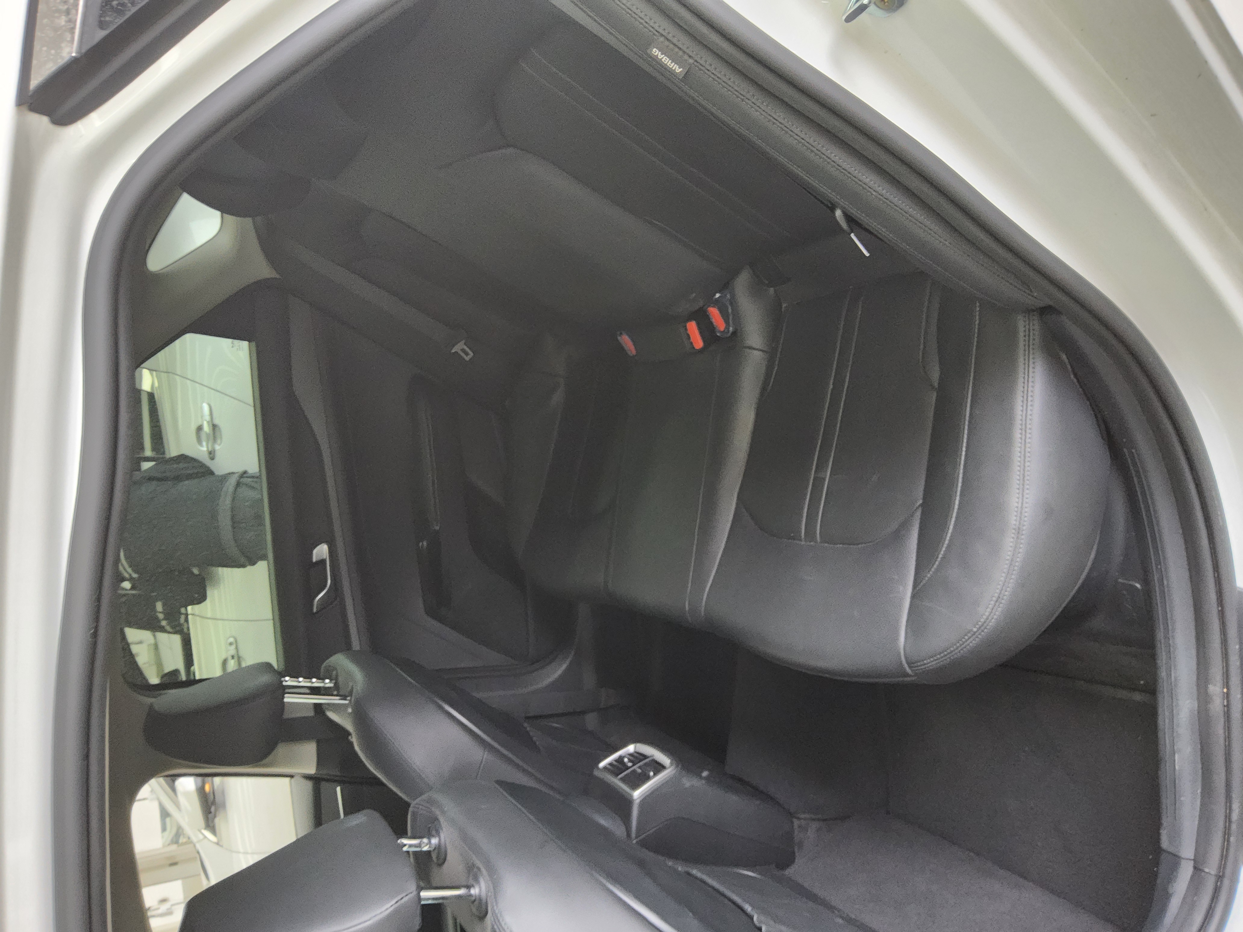 Kia K5 2023 - Image 11