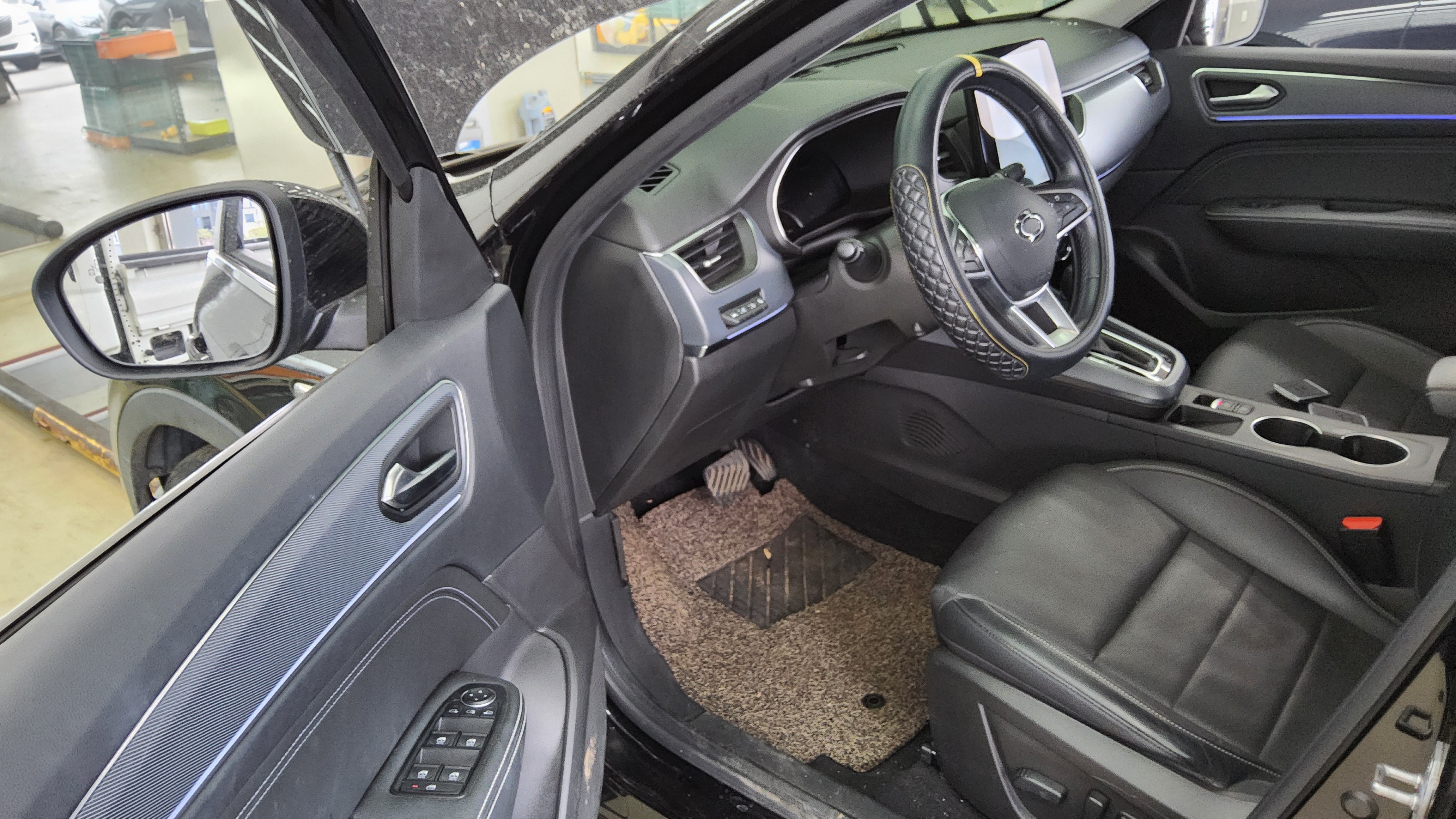 رينو سامسونج XM3 2020 - صورة 9